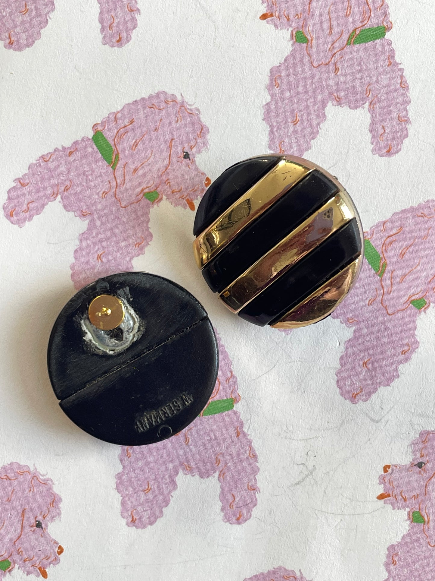 black & golden clip-oorbellen