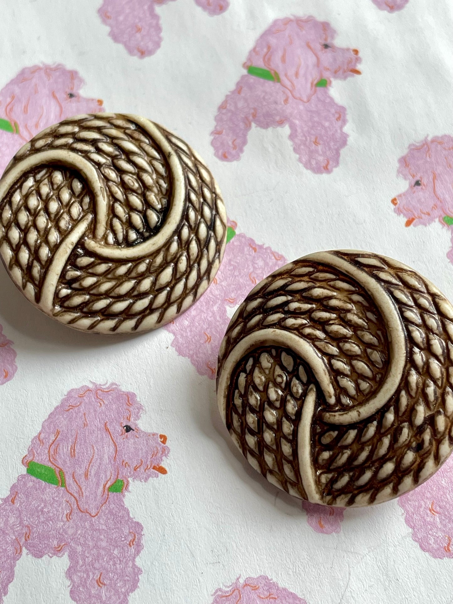 Vintage ivory oorbellen