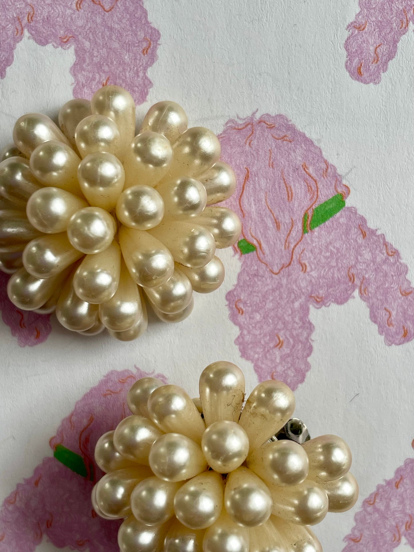 Vintage grote faux parel clip-ons