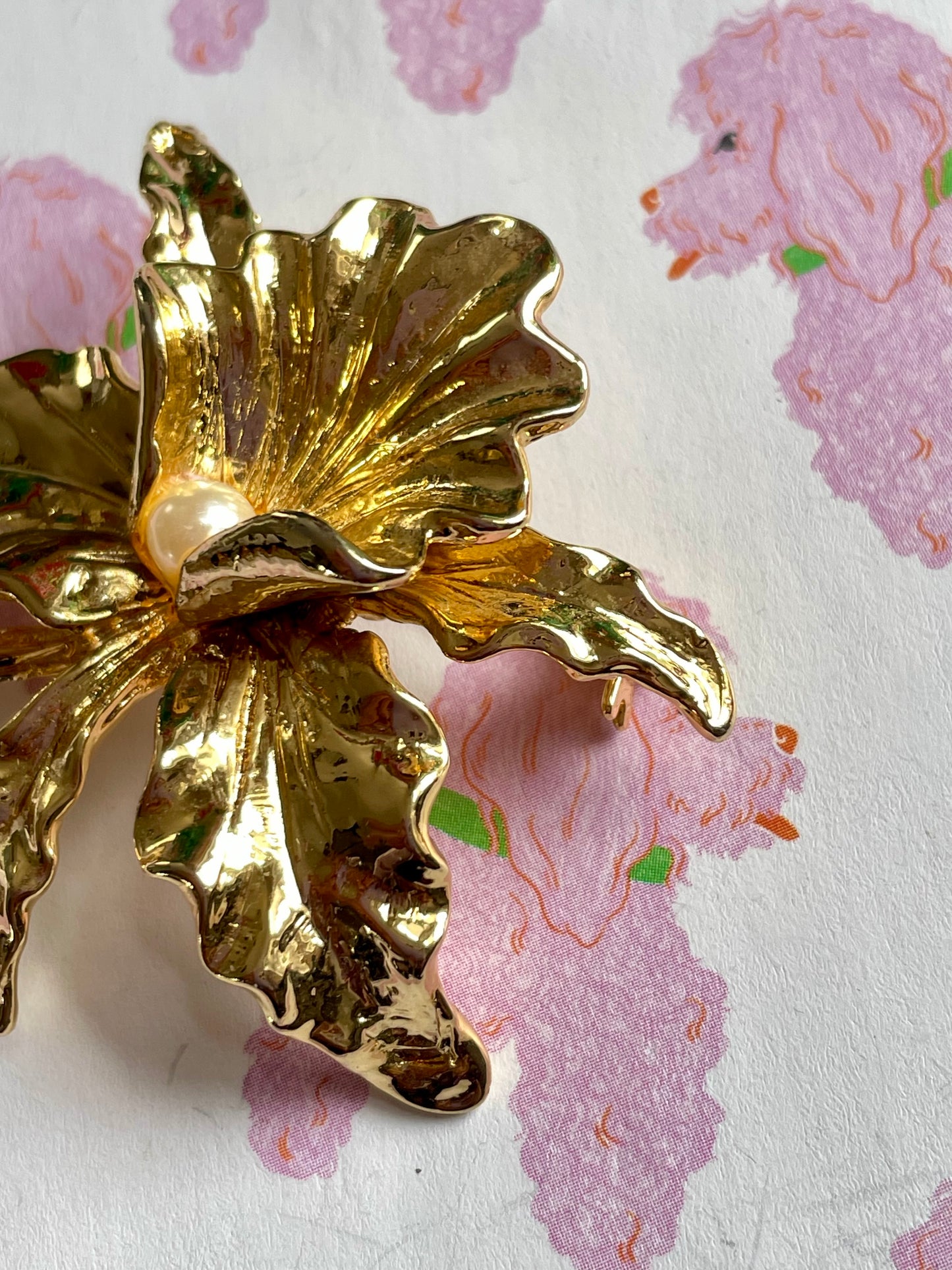Vintage gouden lelie broche