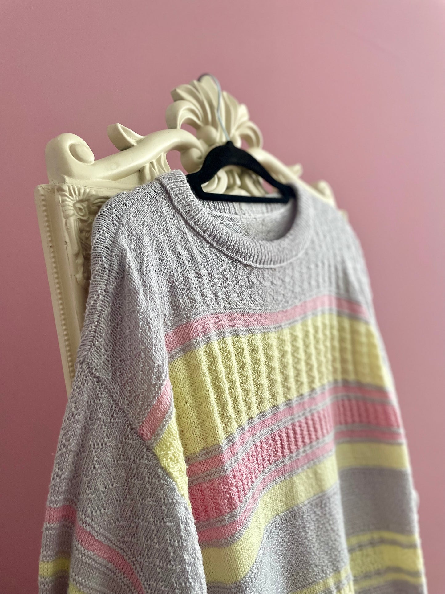 Vintage pastel knitted sweater M-L