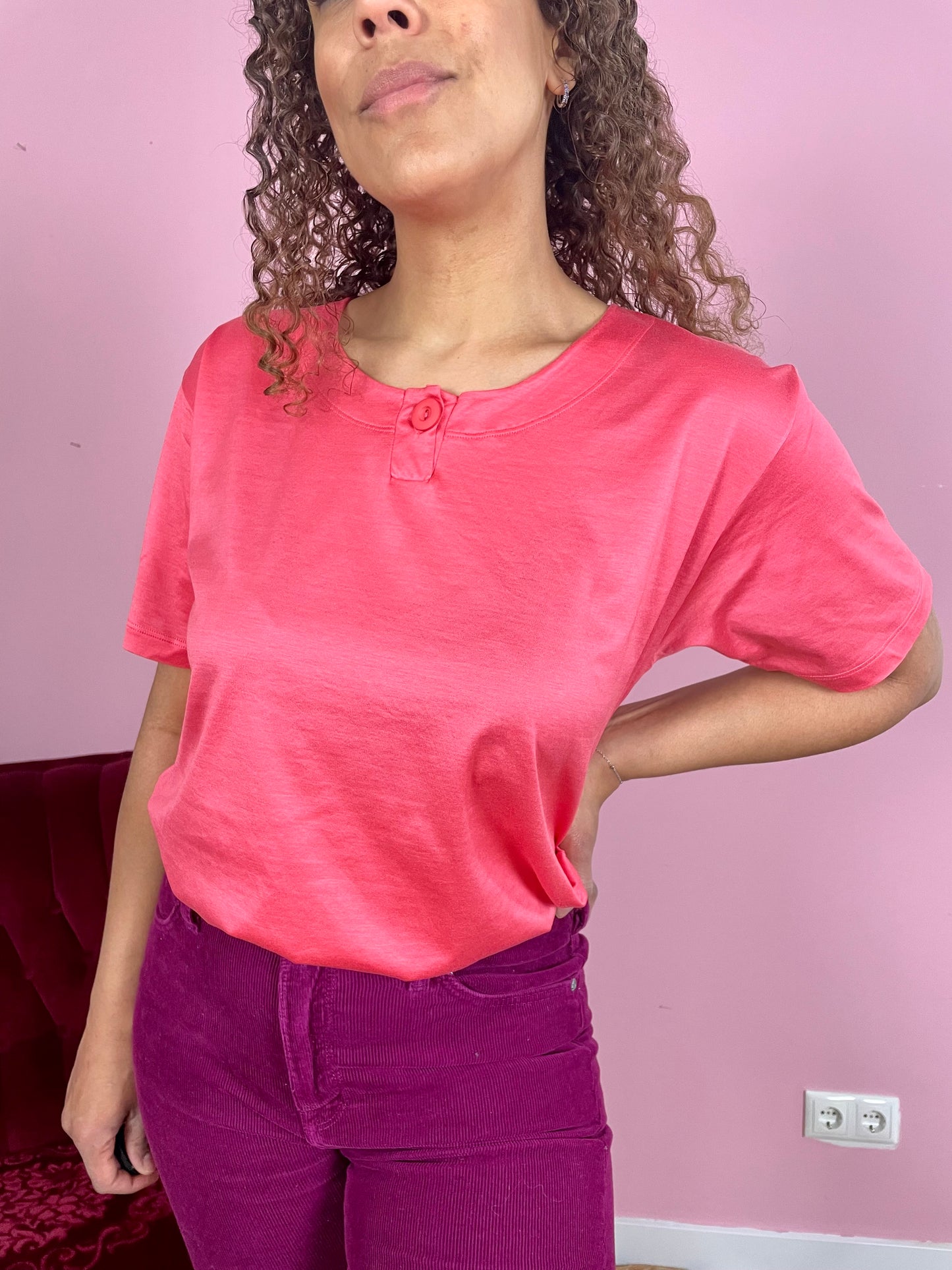 Vintage shiny coral Tee