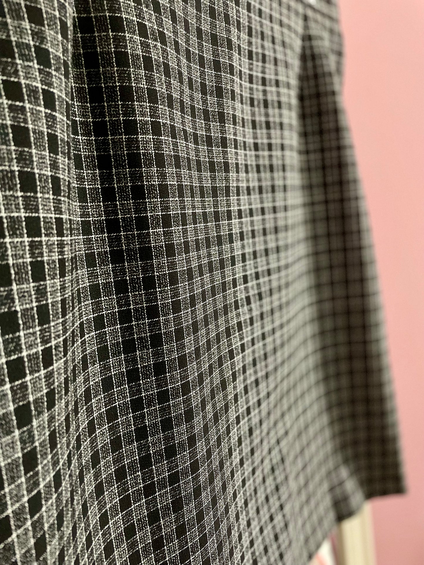 detail foto vintage geruite midi rok