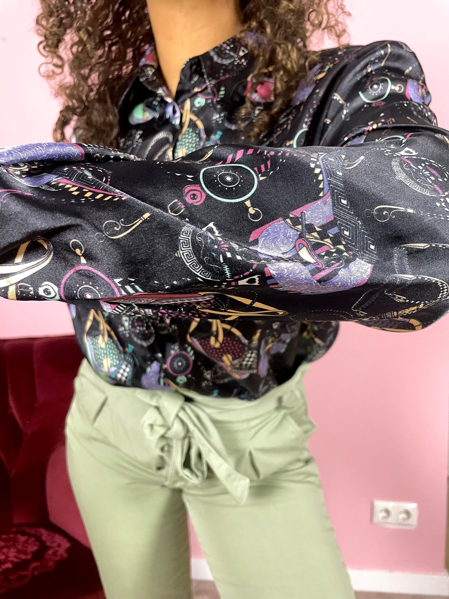 Vintage handbag blouse