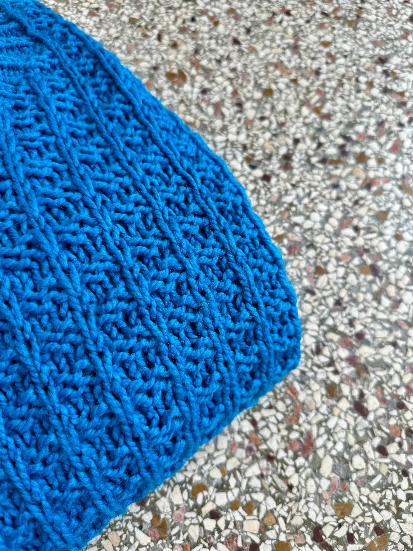 Vintage handknitted maxi-trui