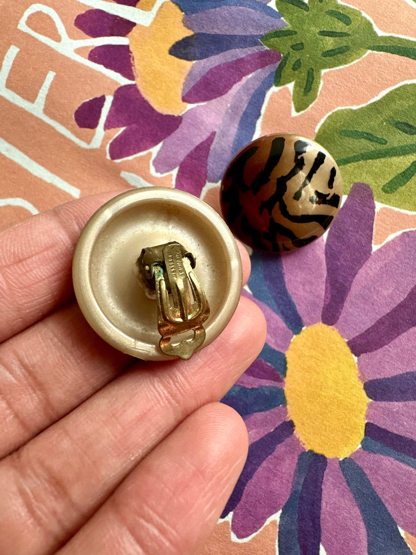 Vintage ronde tijgerprint clip-oorbellen