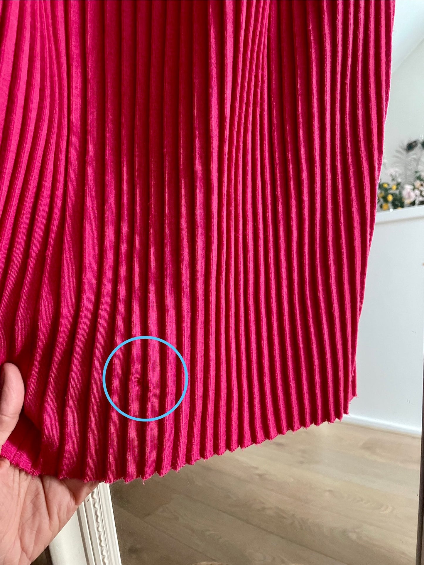 Vintage fuchsia pencil-rok