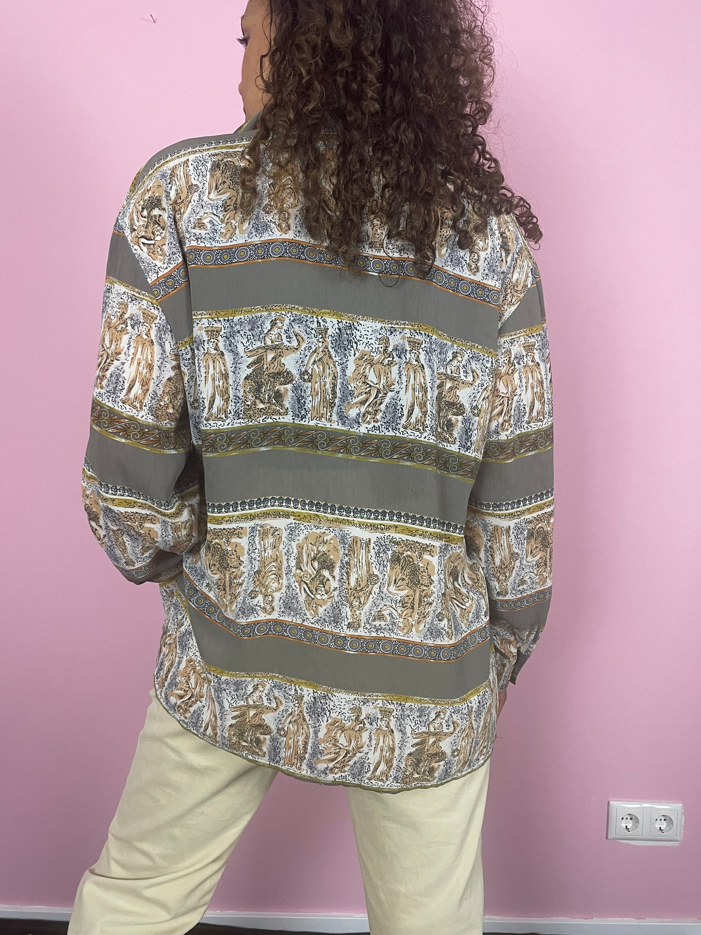 Vintage plus size blouse met Griekse print
