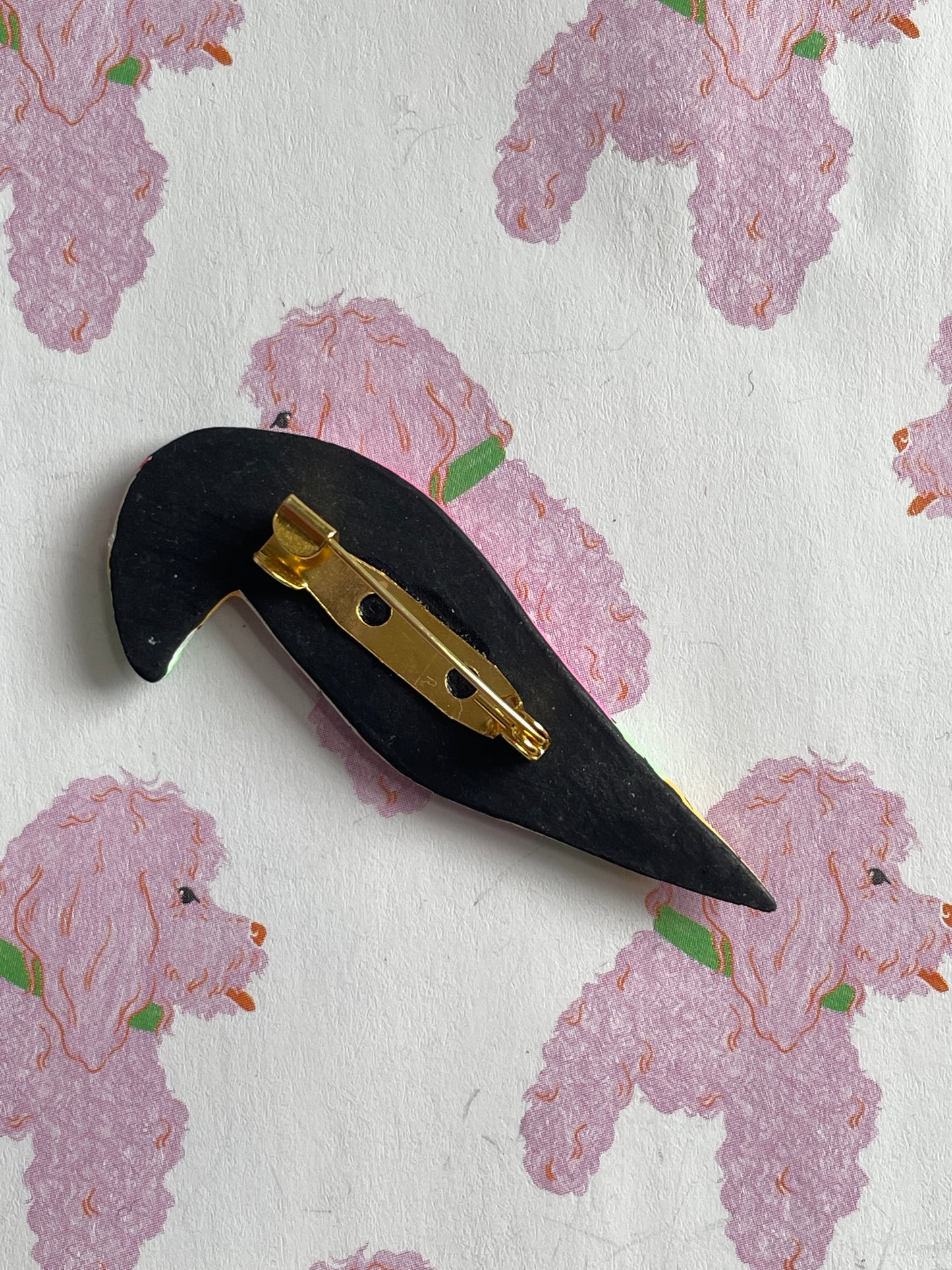 Houten papegaai broche