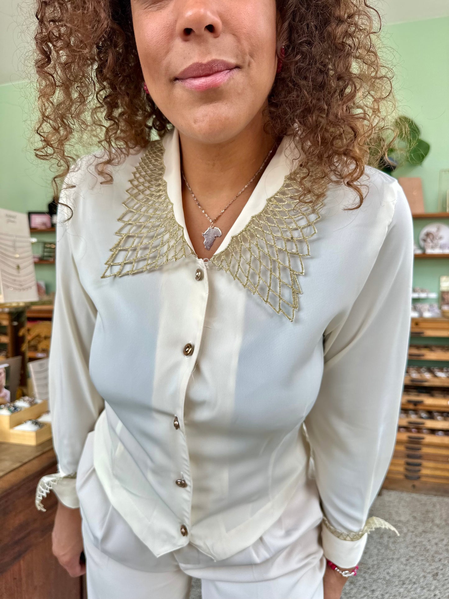 Vintage cropped blouse met gouden details - S/M