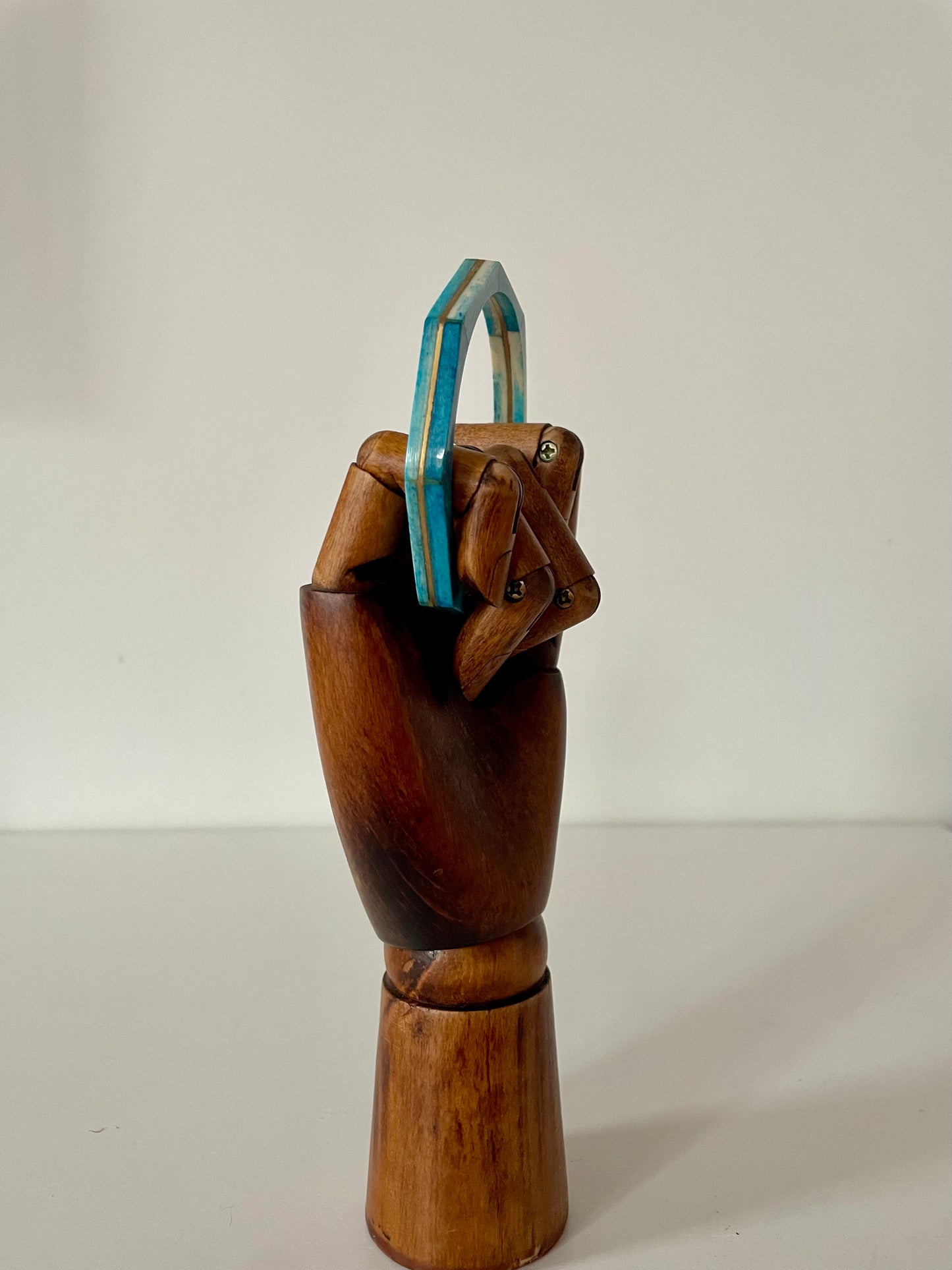 Vintage achthoekige bone bangle blauw