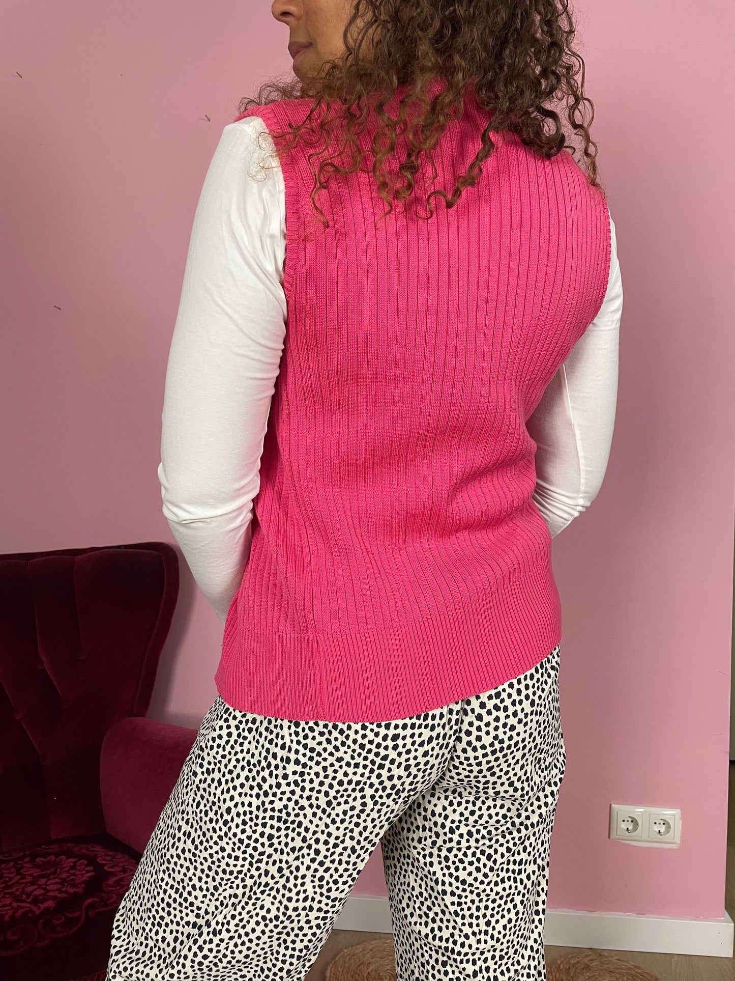 Vintage zachtroze mouwloos vestje