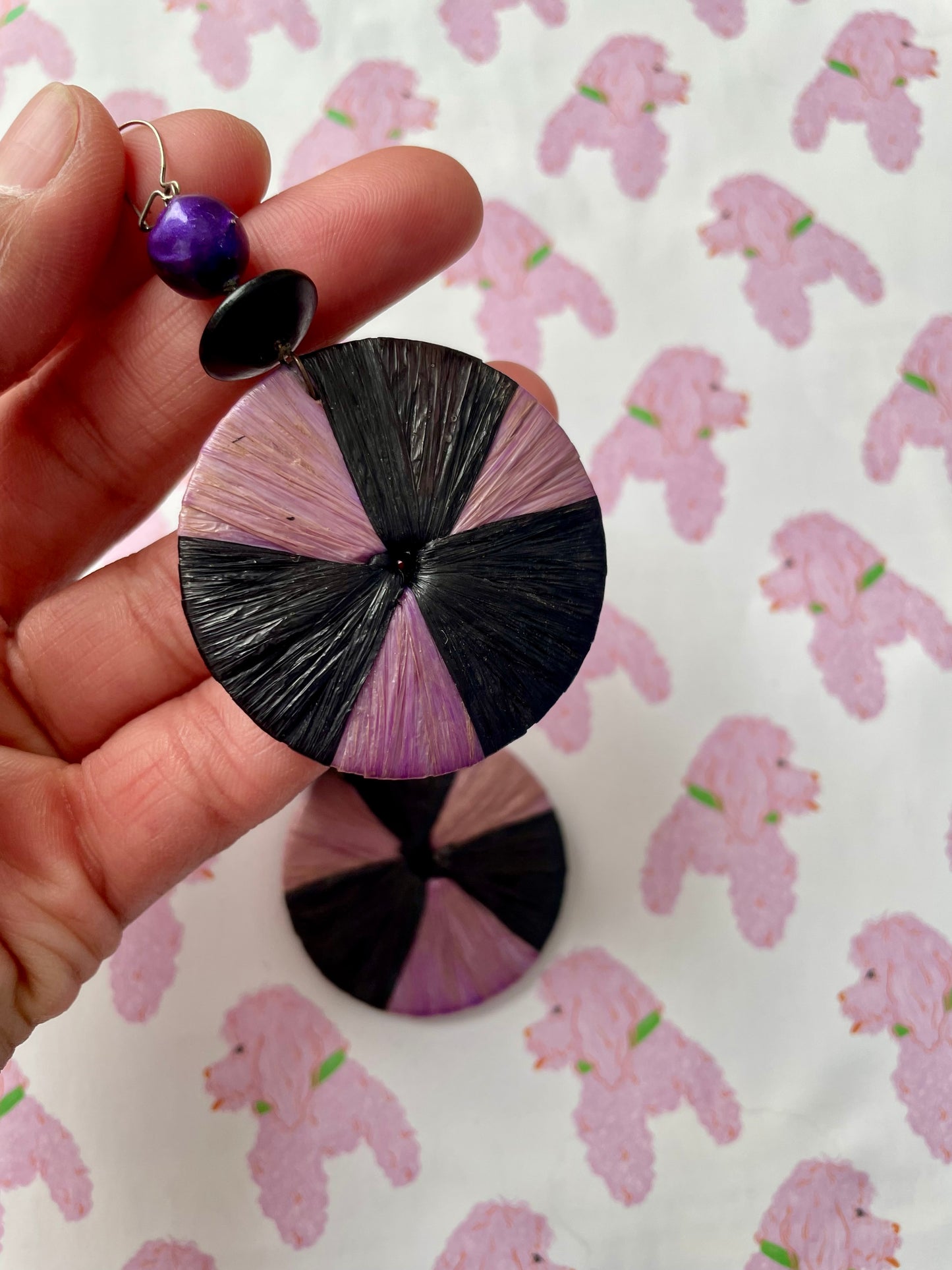 Paars zwarte hangers