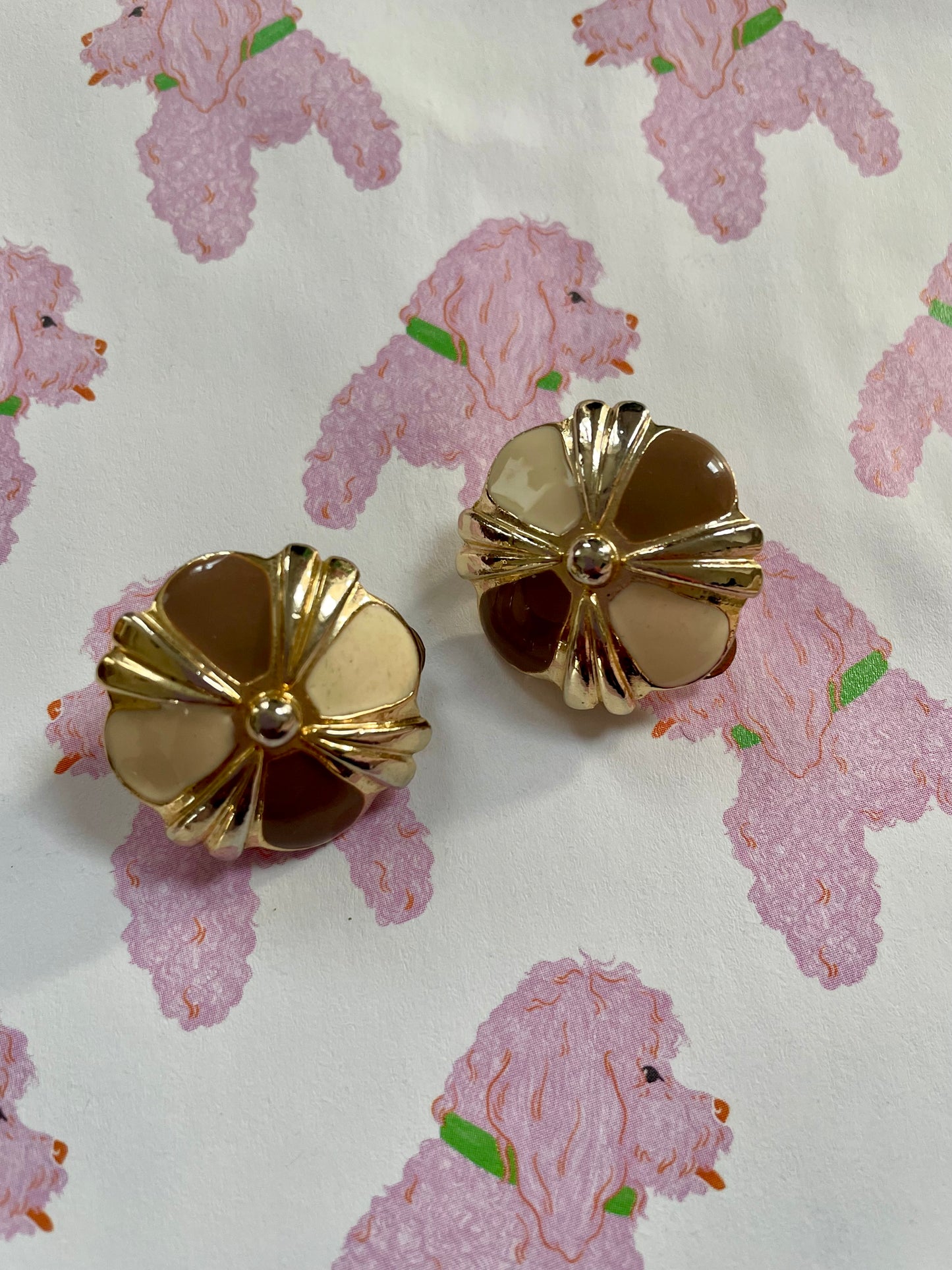 Vintage gouden clip-on oorbellen
