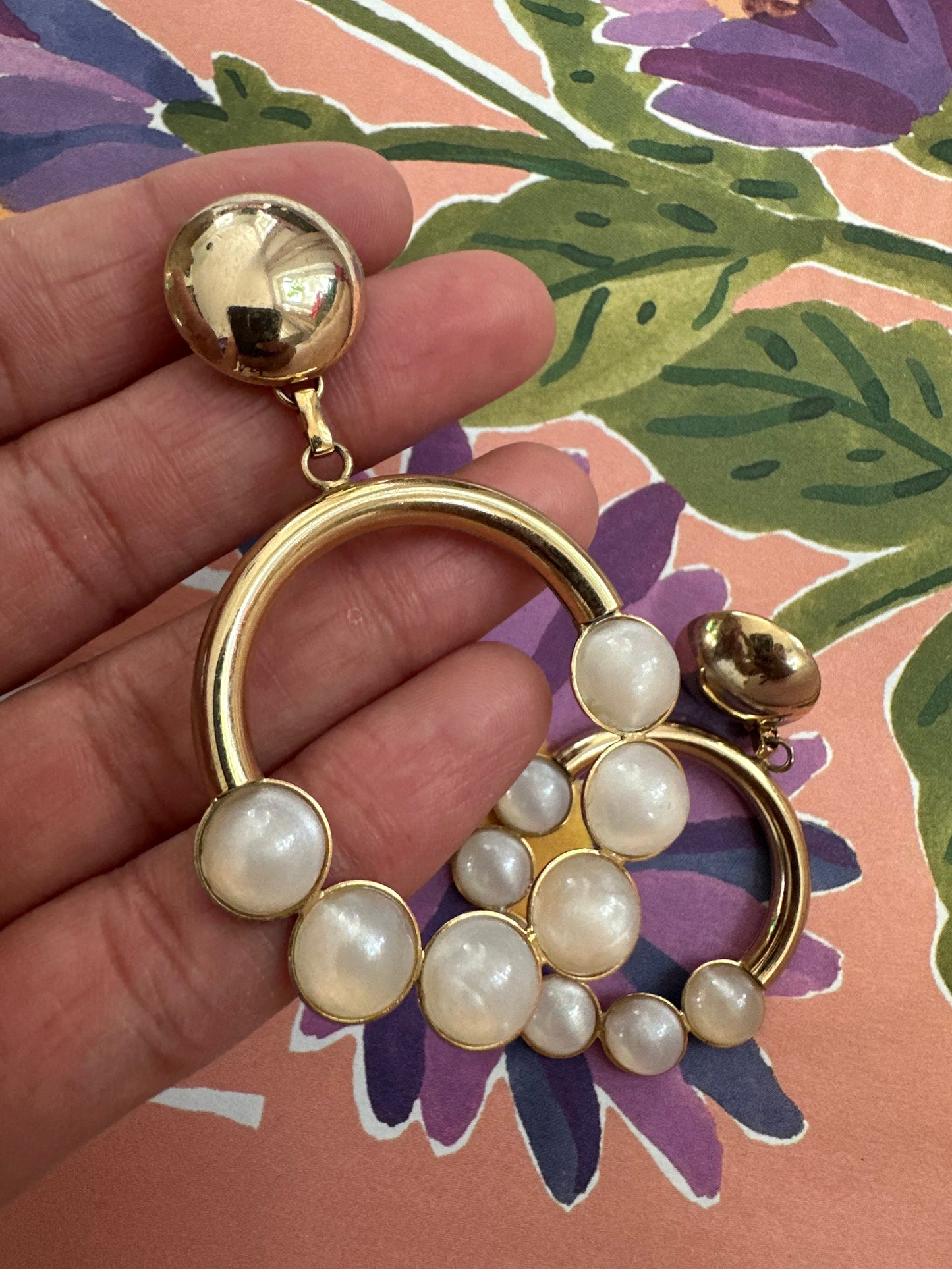 Vintage grote hangers met faux-parel