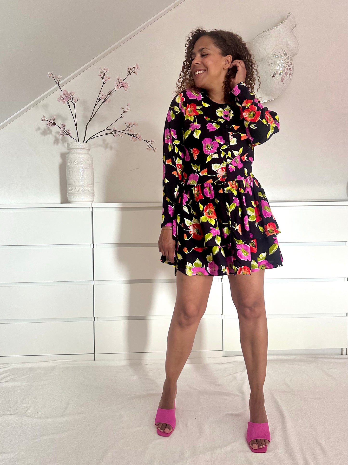 Vintage korte bloemenjurk van viscose - M