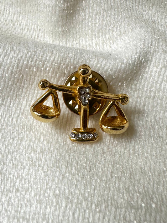 Vintage vergulde weegschaal pin