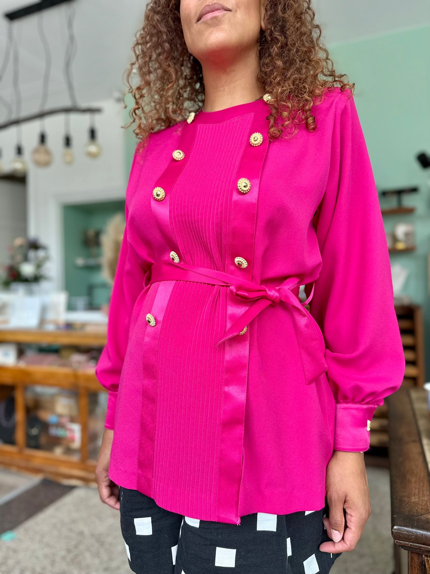 Vintage dramatic fuchsia blouse