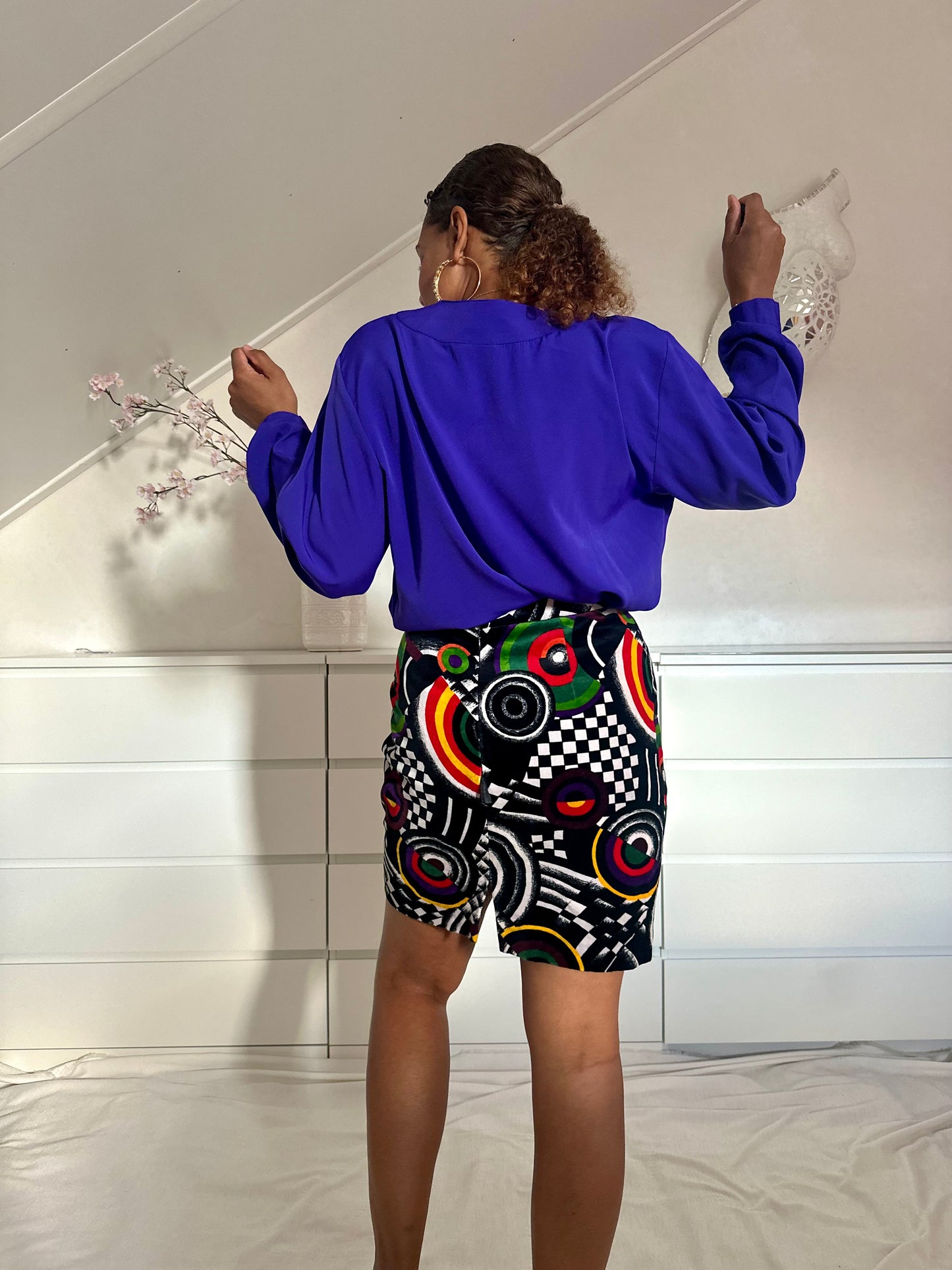 Vintage fluffy mini-rok met geometrische print - L