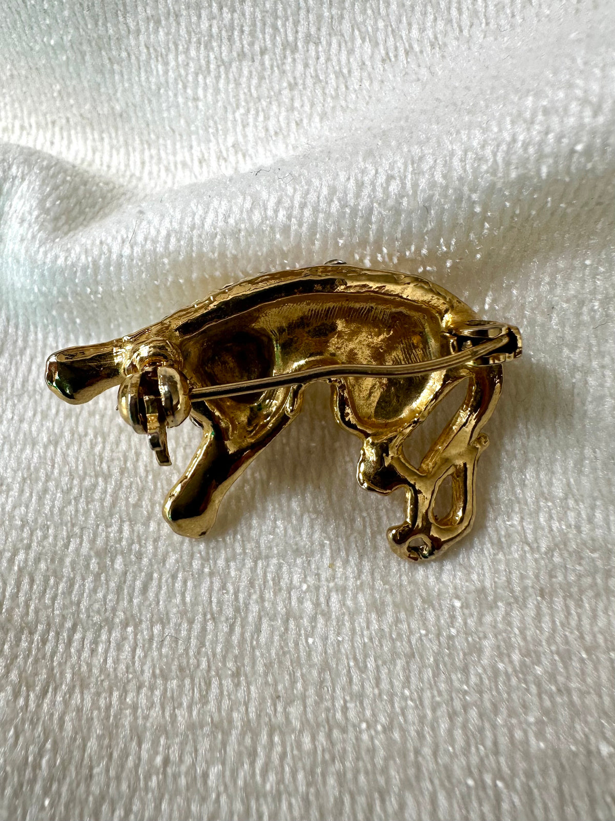 Vintage goudkleurige katten broche met strass