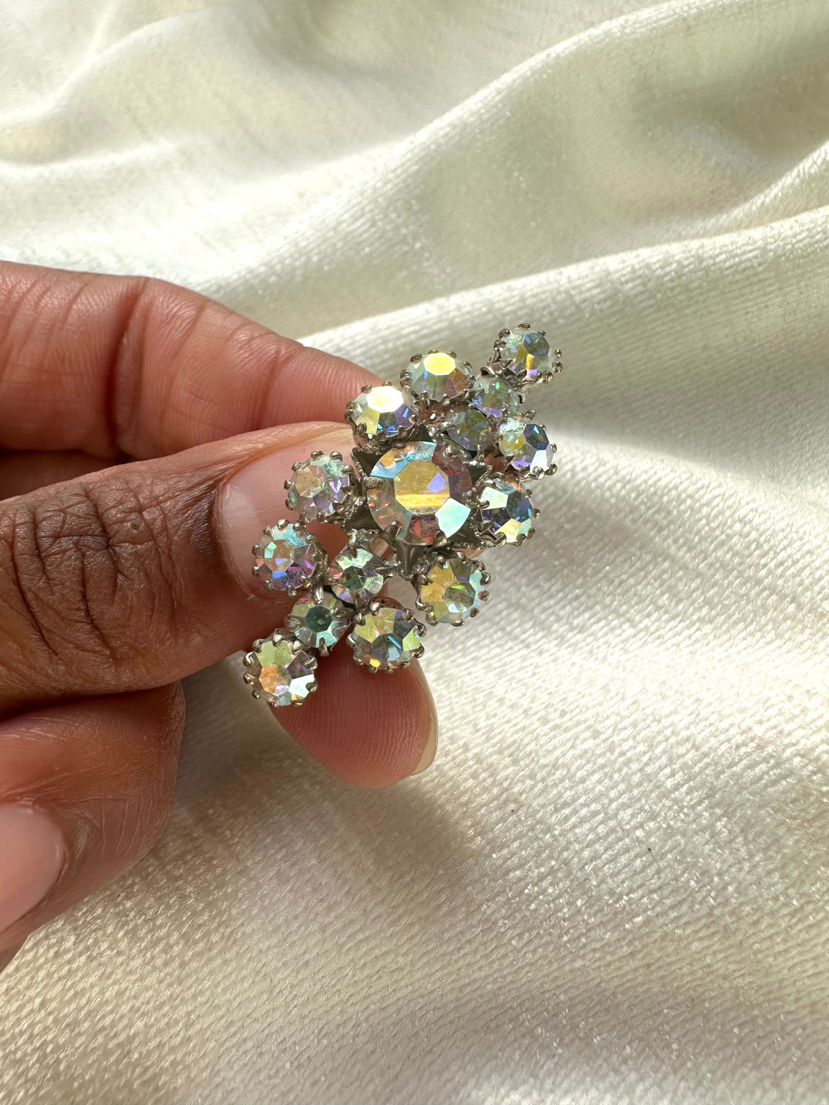 Vintage ovalen aurelia boralis broche