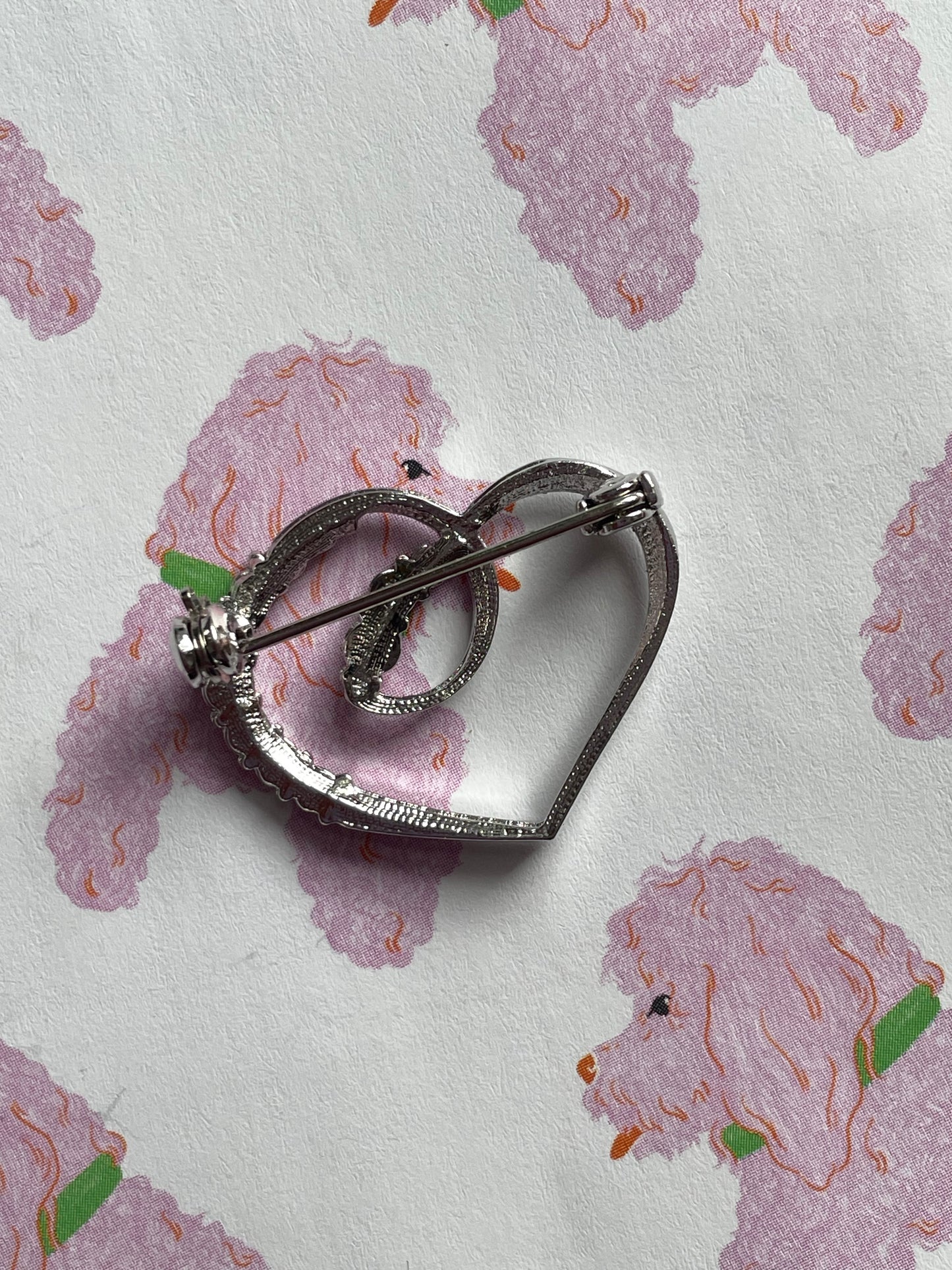 Sierlijk hartje broche