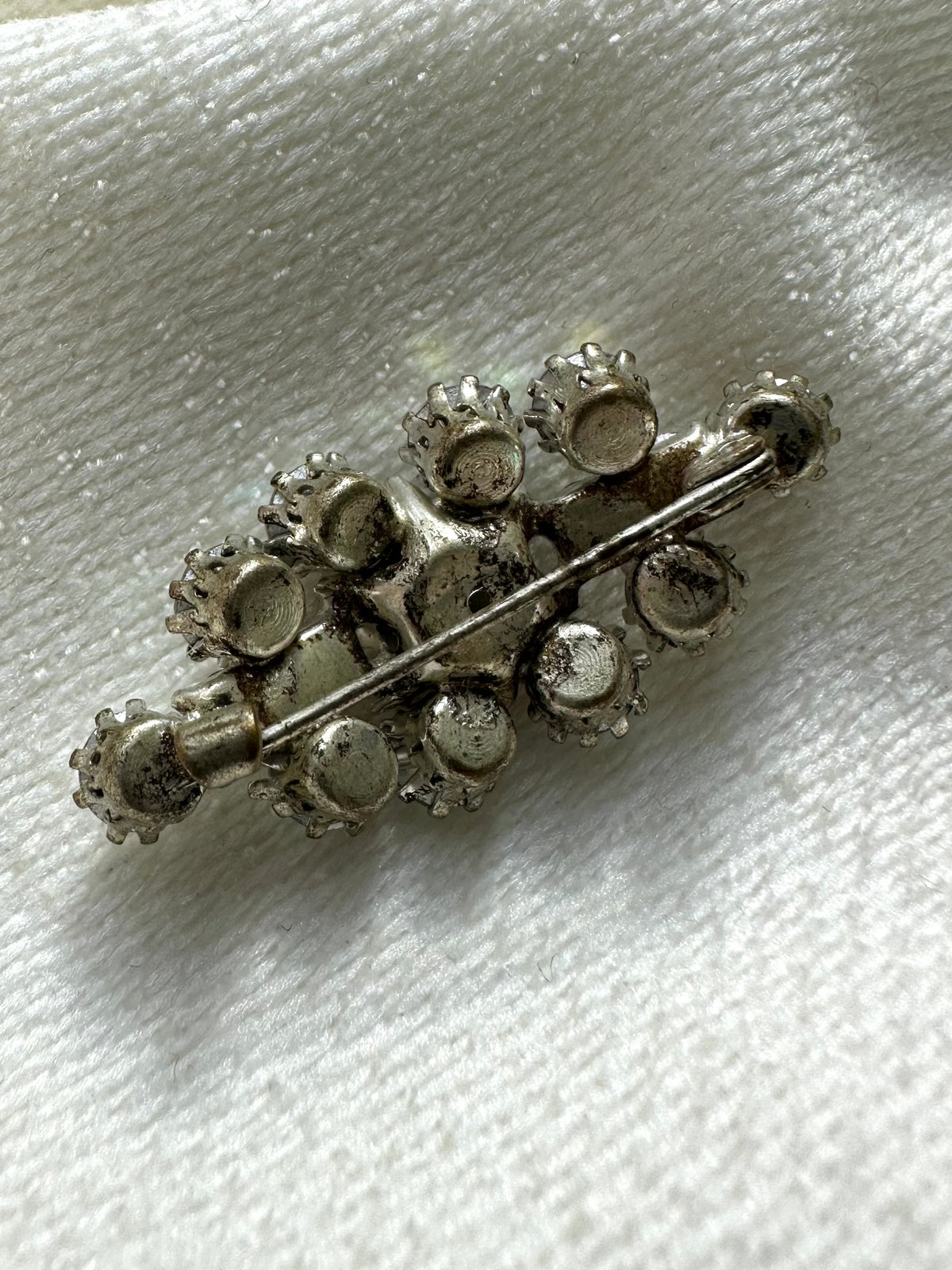 Vintage ovalen aurelia boralis broche