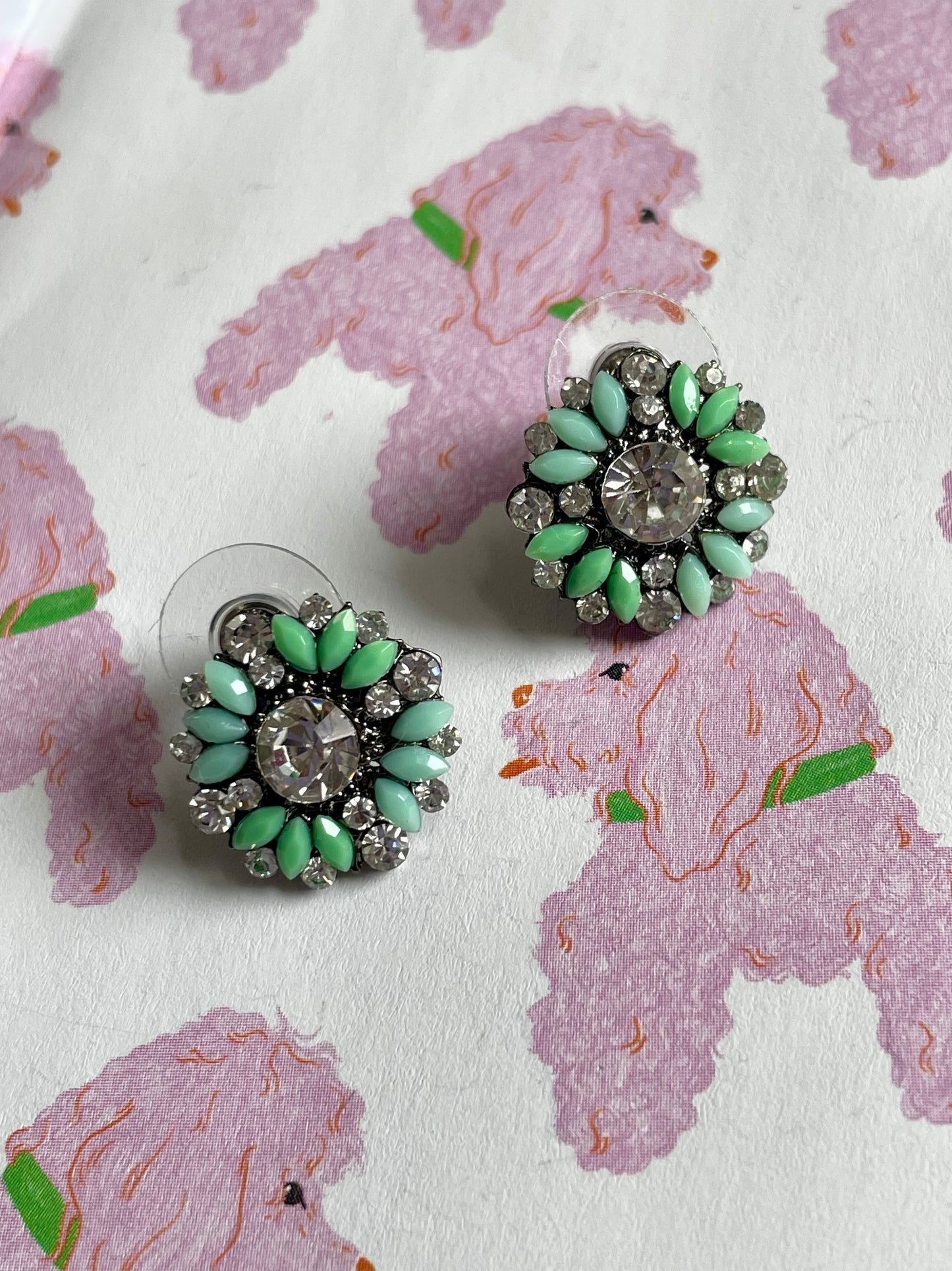 Zeegroene bloemen stekers