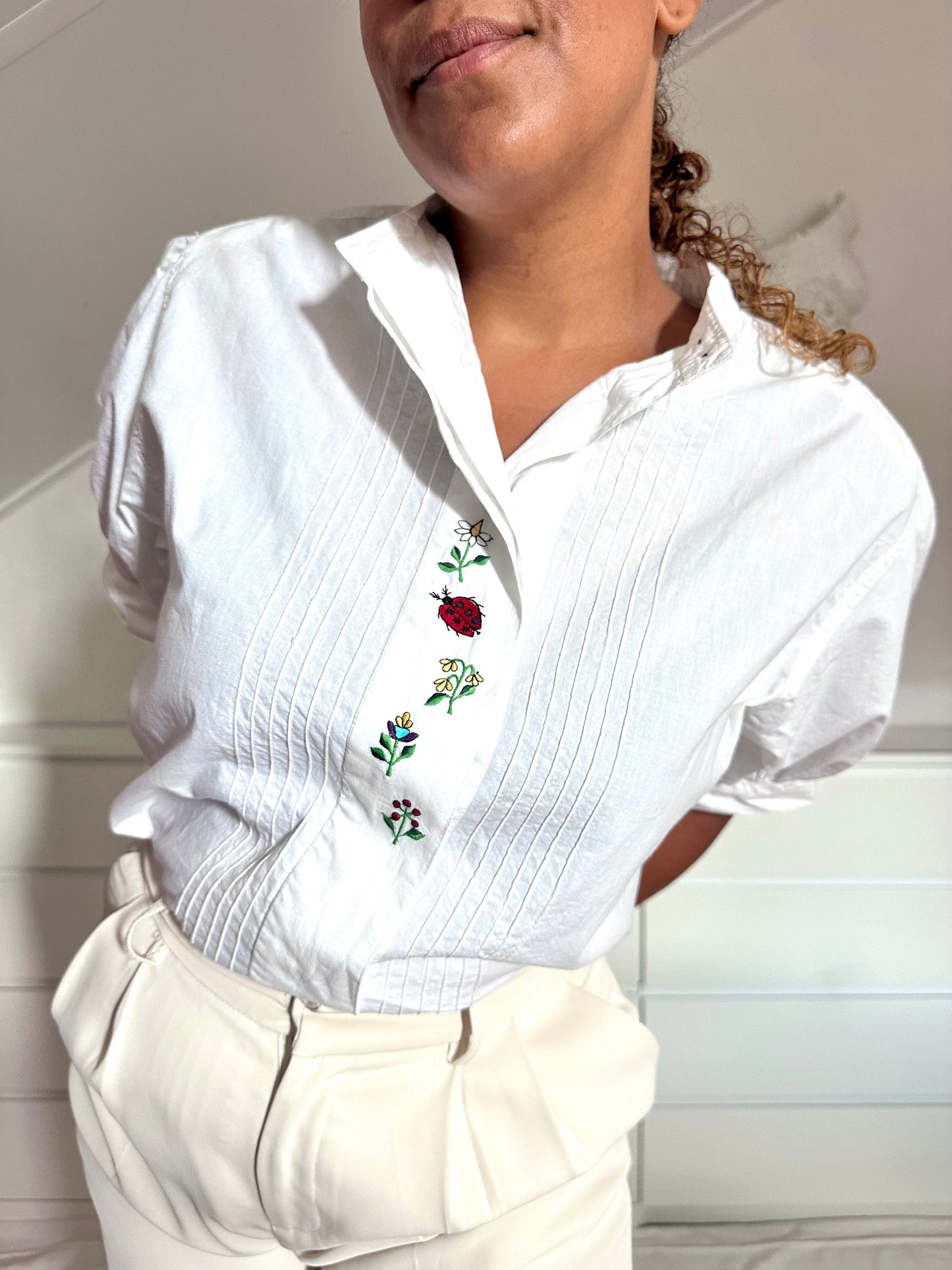 Vintage romantische blouse met borduurwerk - XL