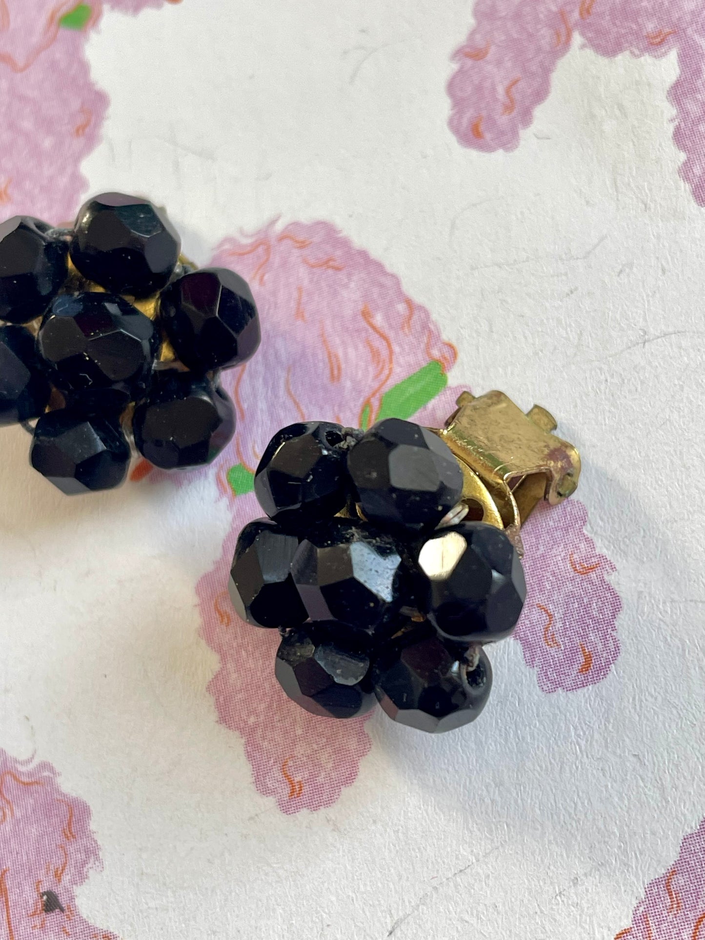 Vintage zwarte strass clip-oorbellen