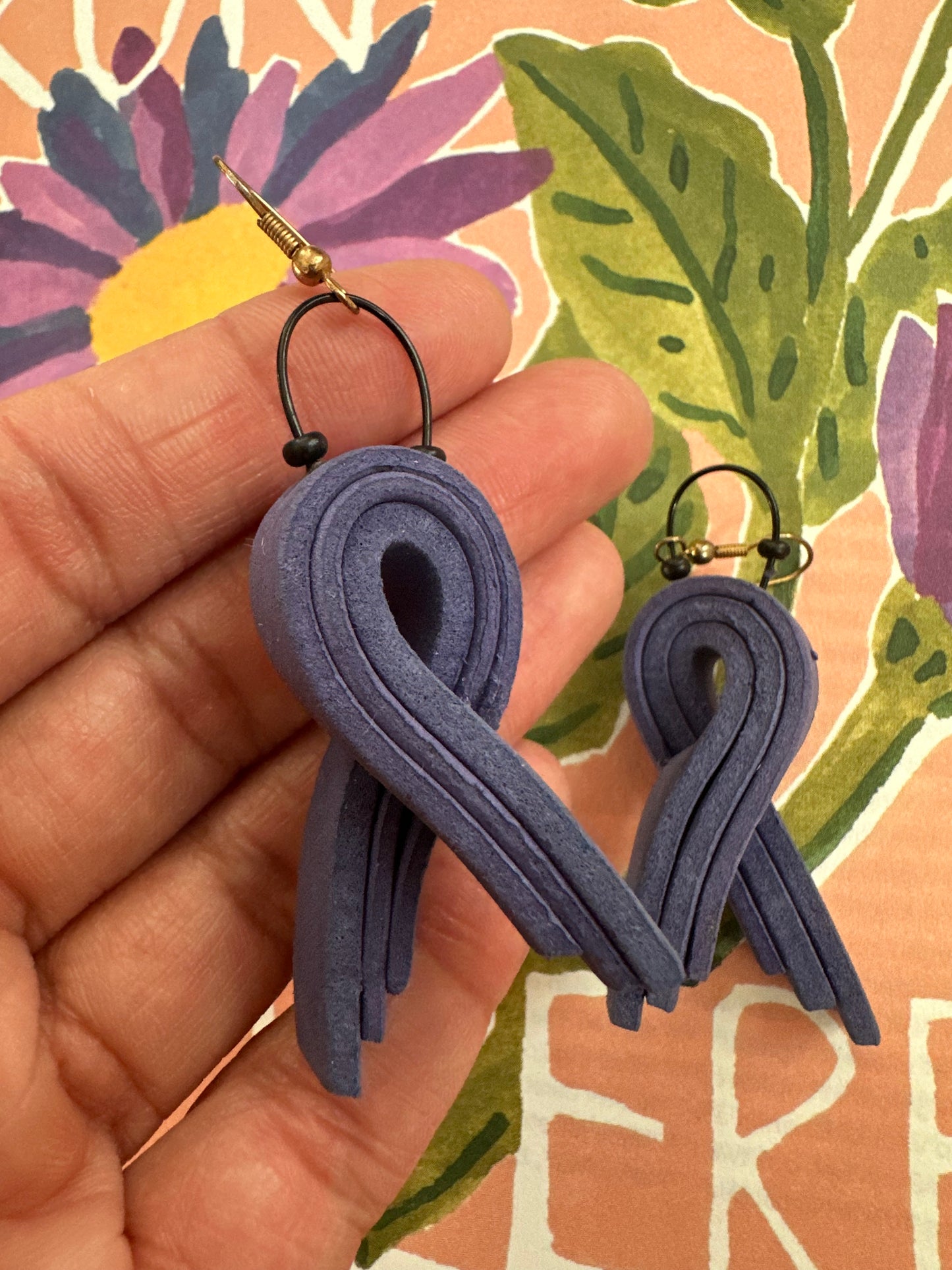 90's donkerblauwe oorbellen 