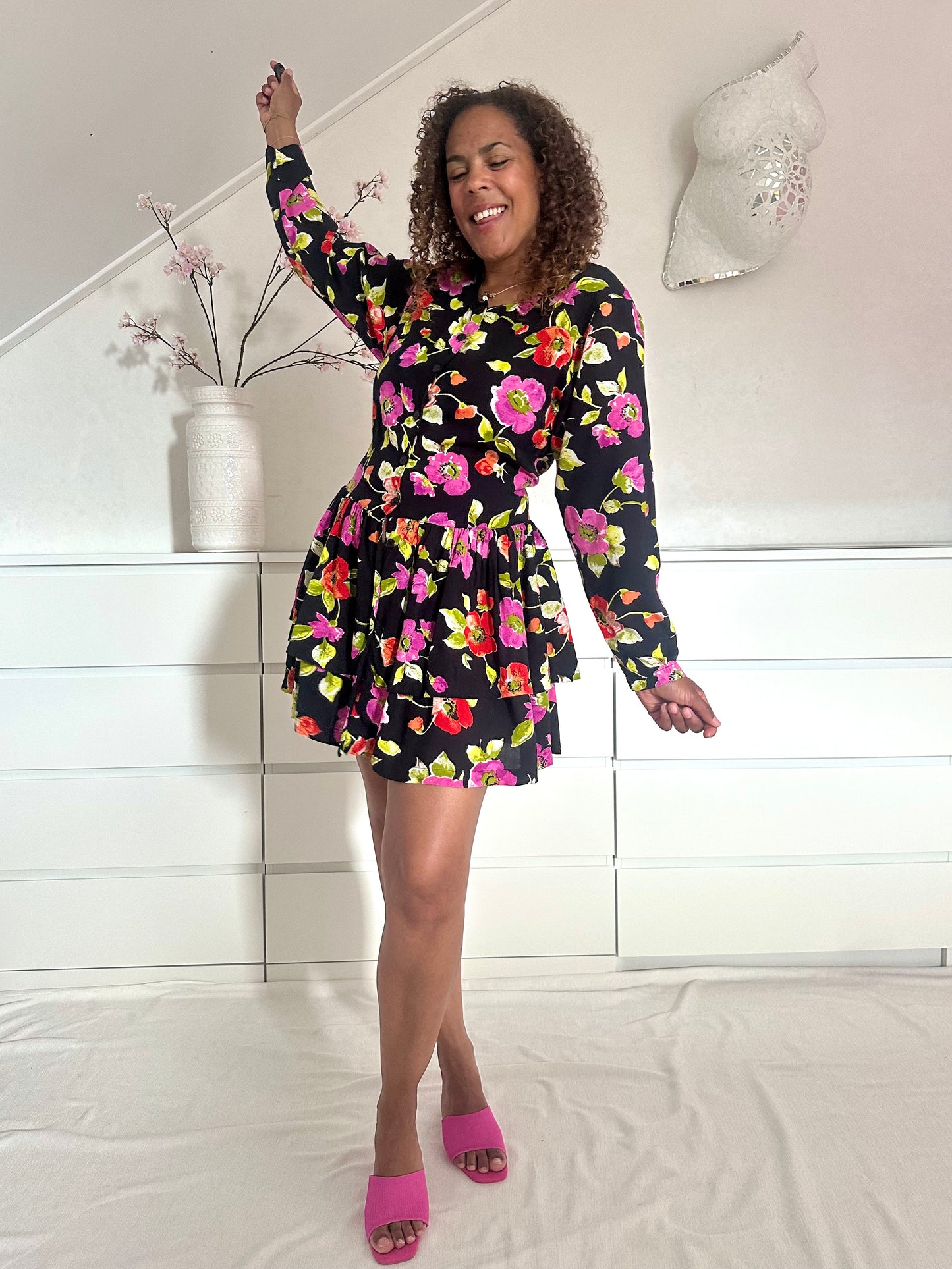 Vintage korte bloemenjurk van viscose - M