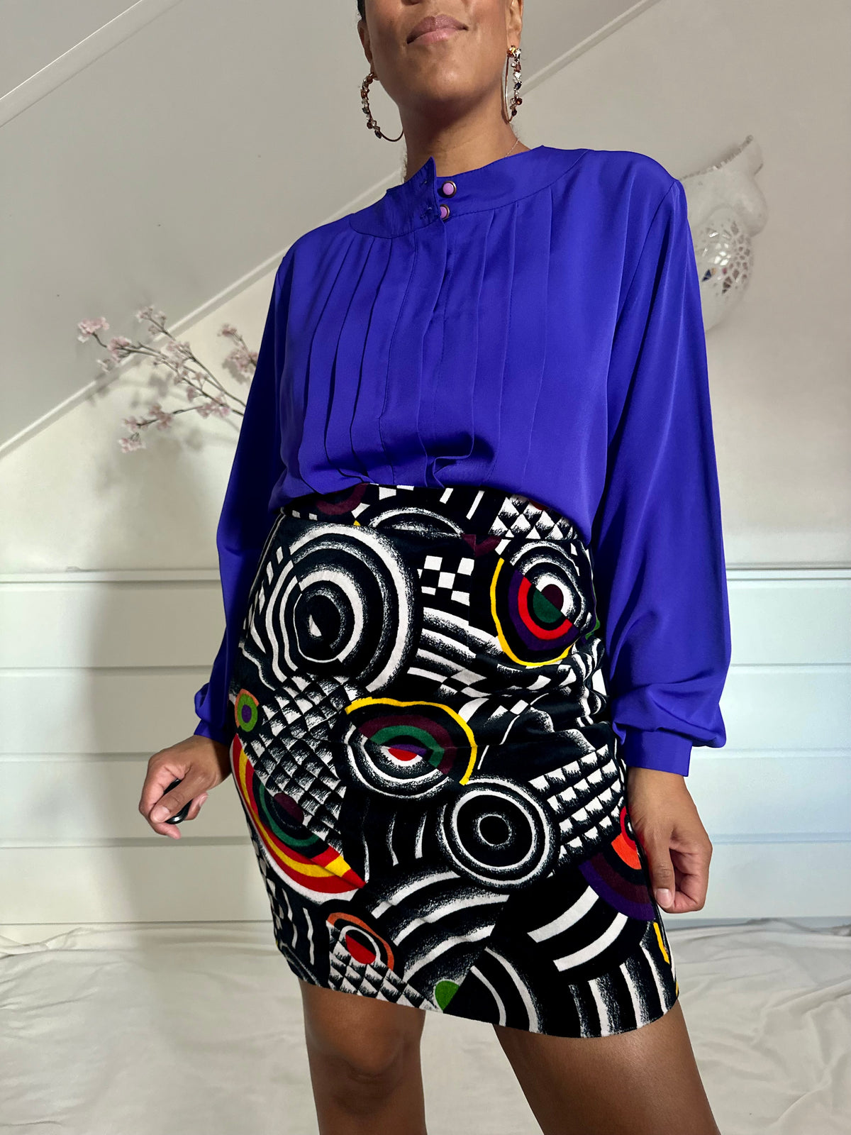Vintage fluffy mini-rok met geometrische print - L