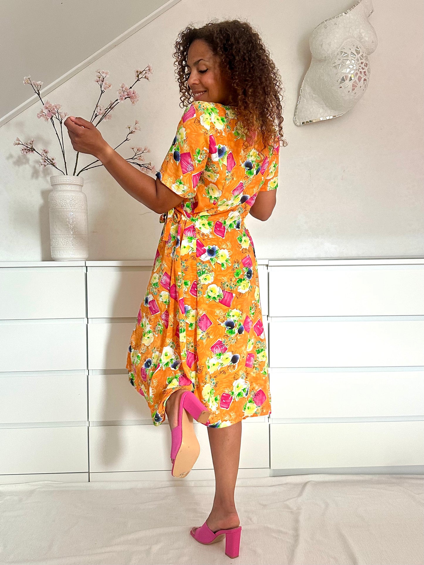 Vintage oranje midi-jurk met bloemenprint - L