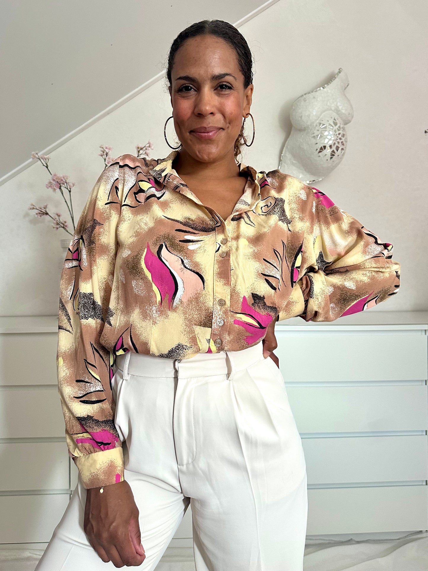 Vintage viscose blouse in beige met roze accenten - M/L