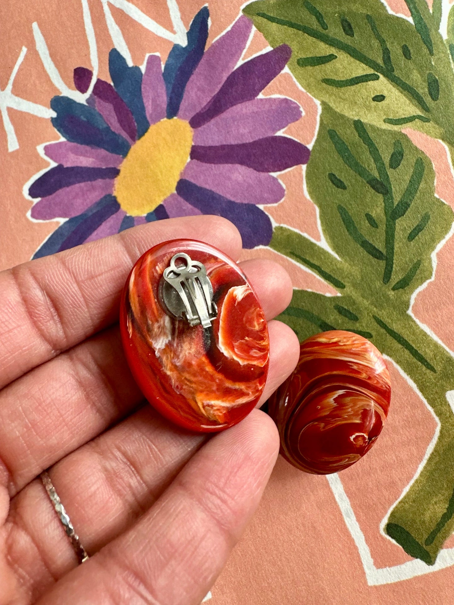 Vintage ovalen marble clip-oorbellen