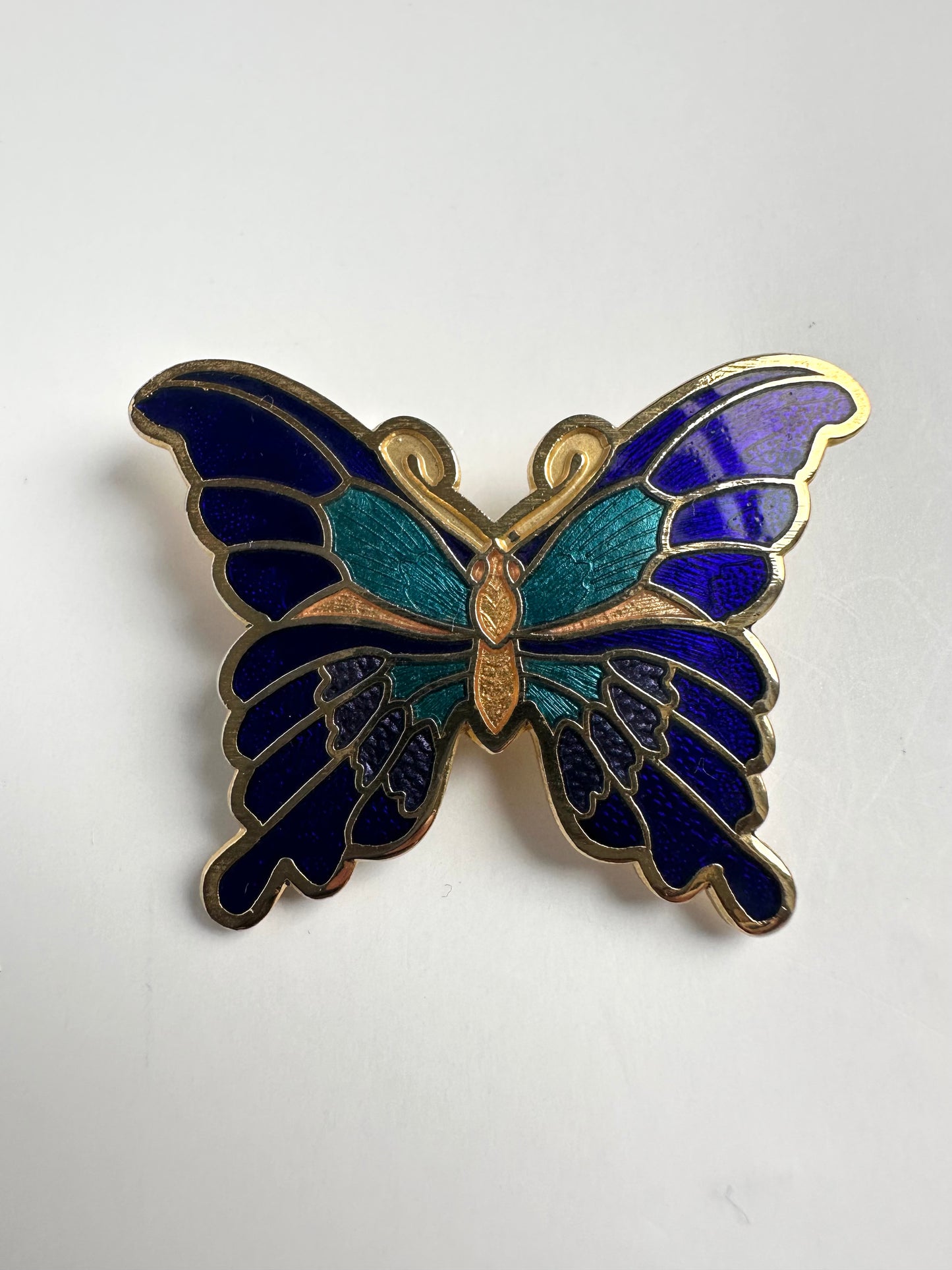 Vintage blauwe vlinder broche