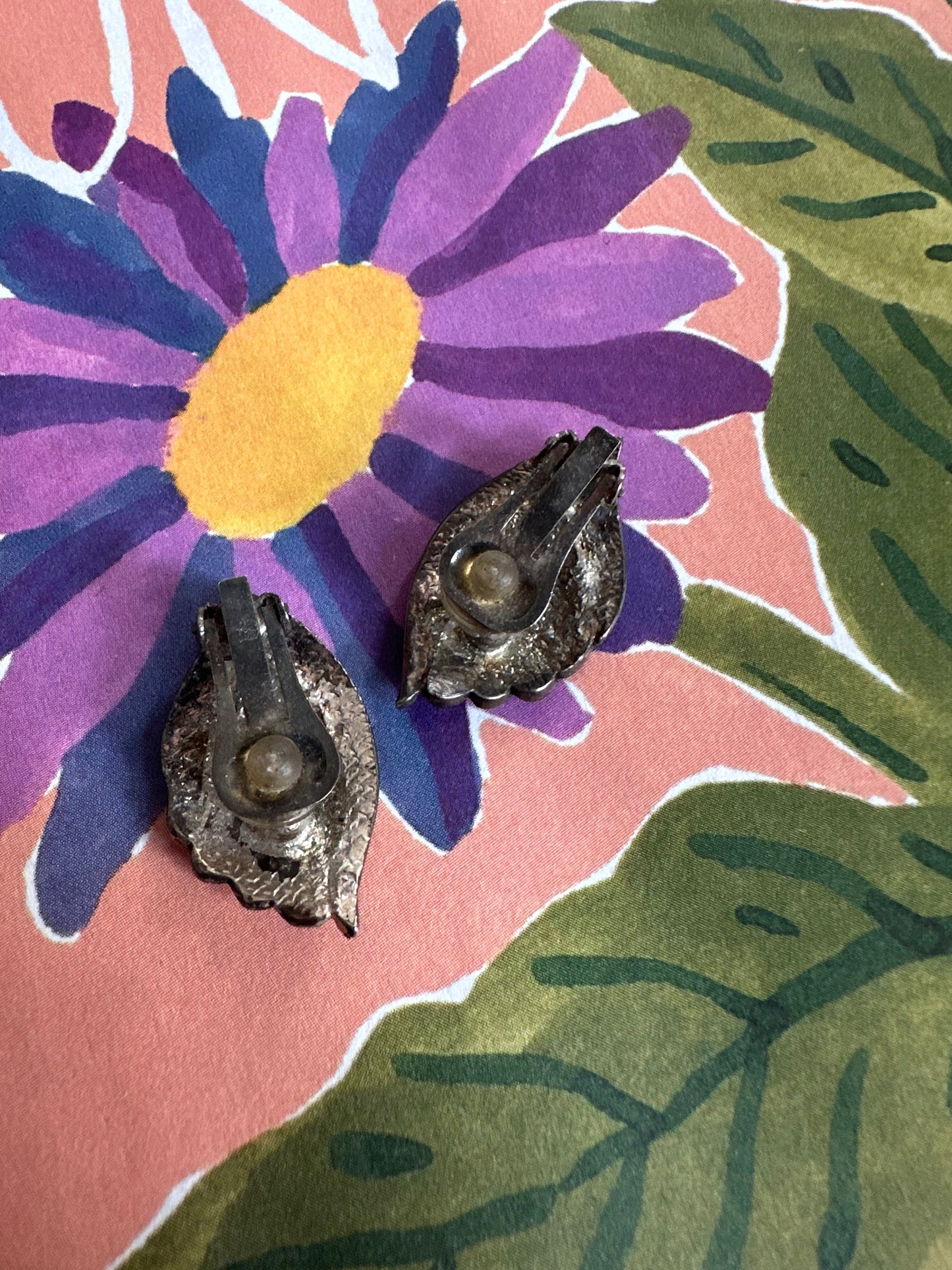 Vintage zware zilverkleurige clip-oorbellen