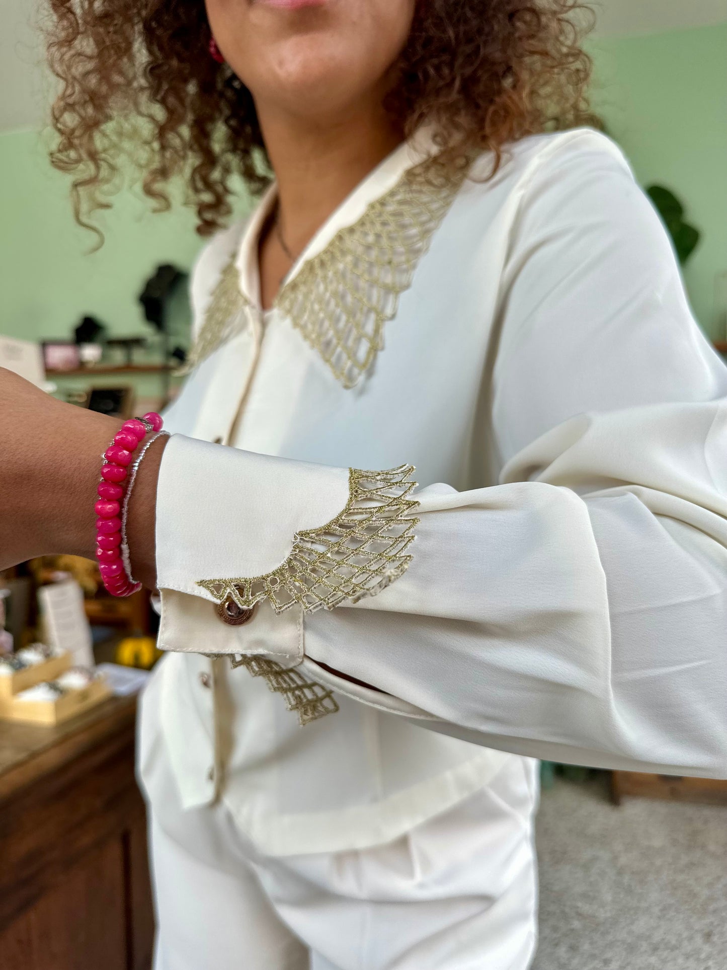 Vintage cropped blouse met gouden details - S/M
