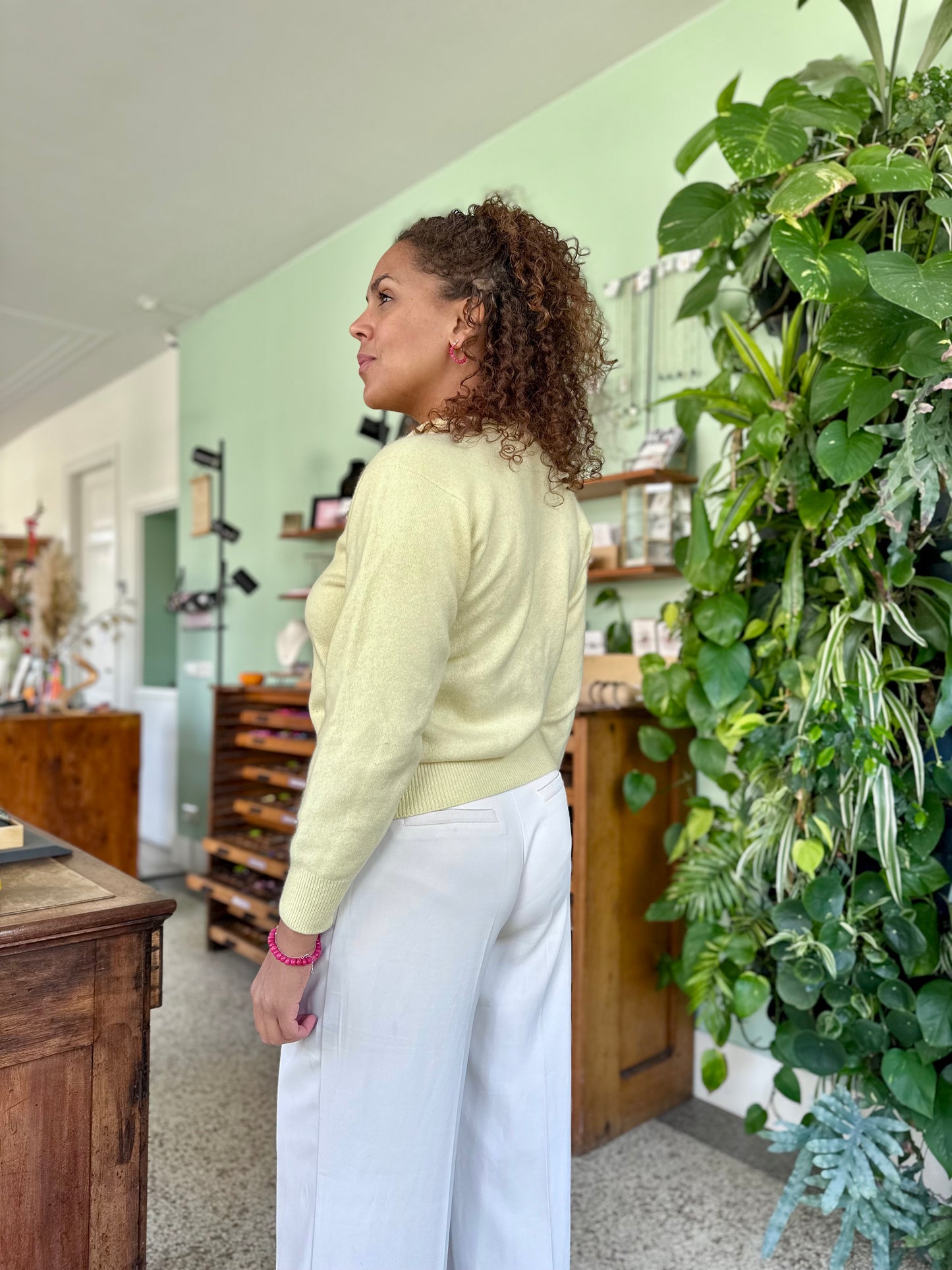 Vintage cashmere vest in pastelgeel -  S/M