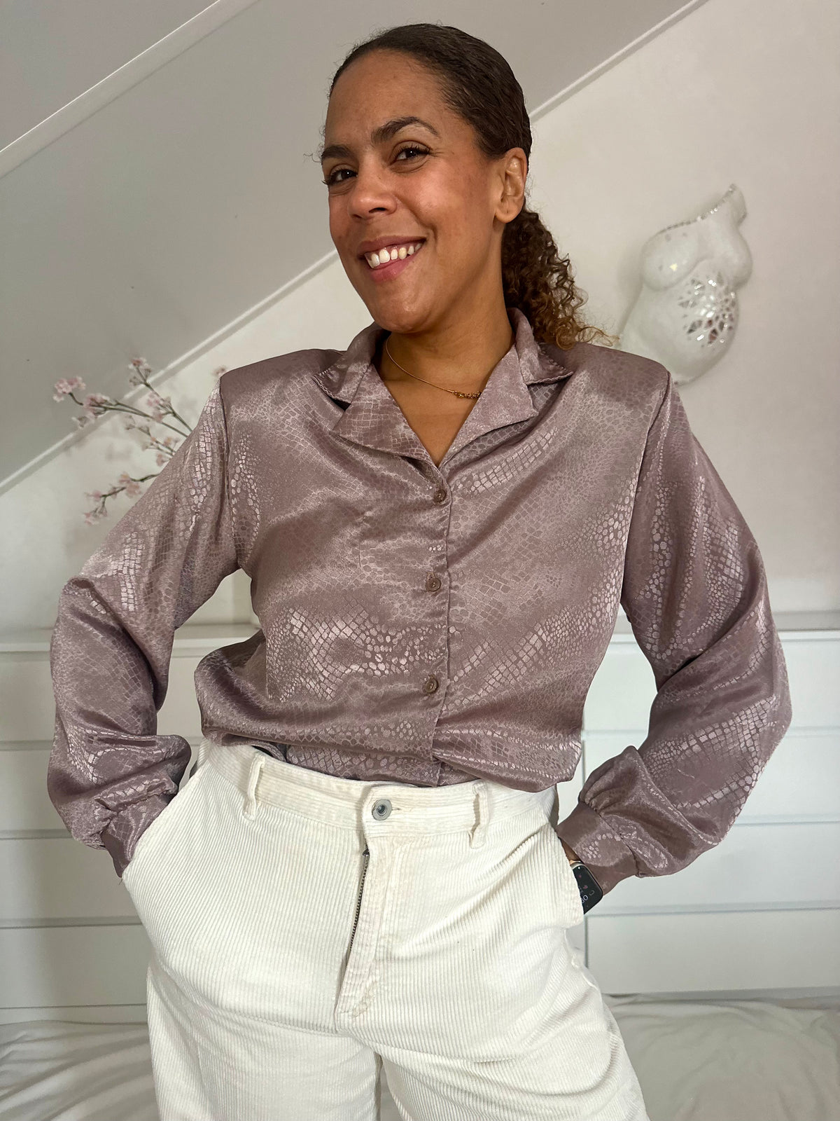Vintage taupe kleurige blouse met glanzende slangenprint - L/XL