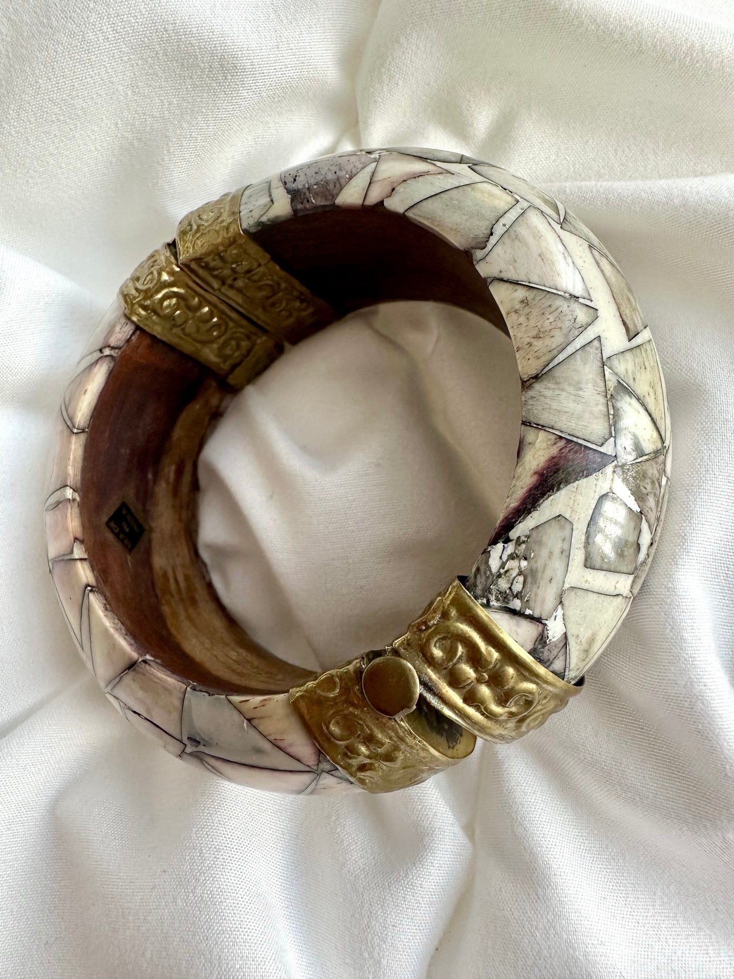 Vintage statement bone armband