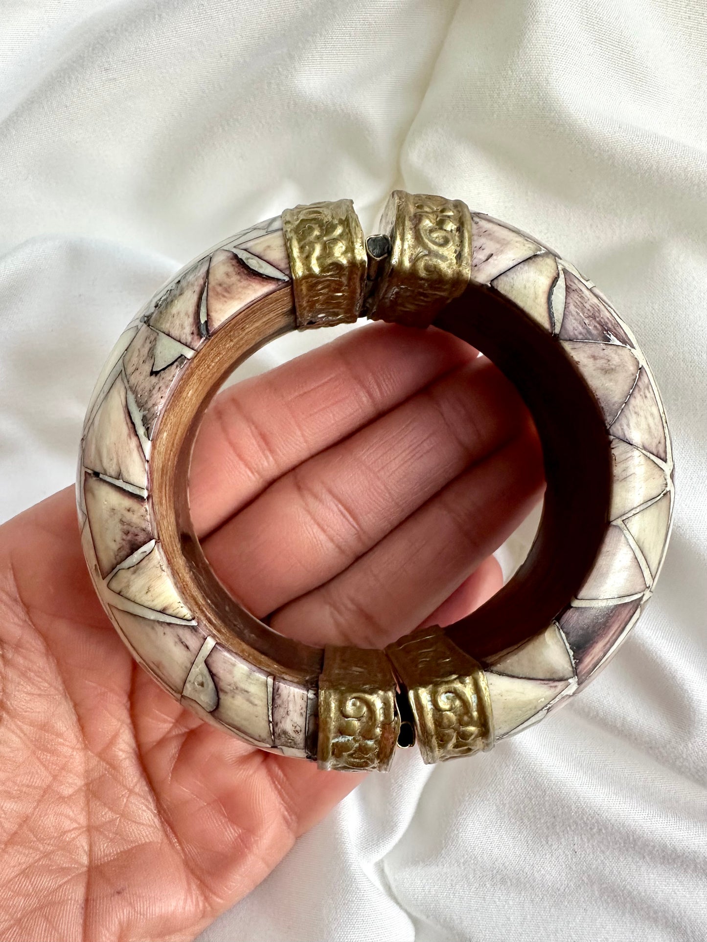 Vintage statement bone armband