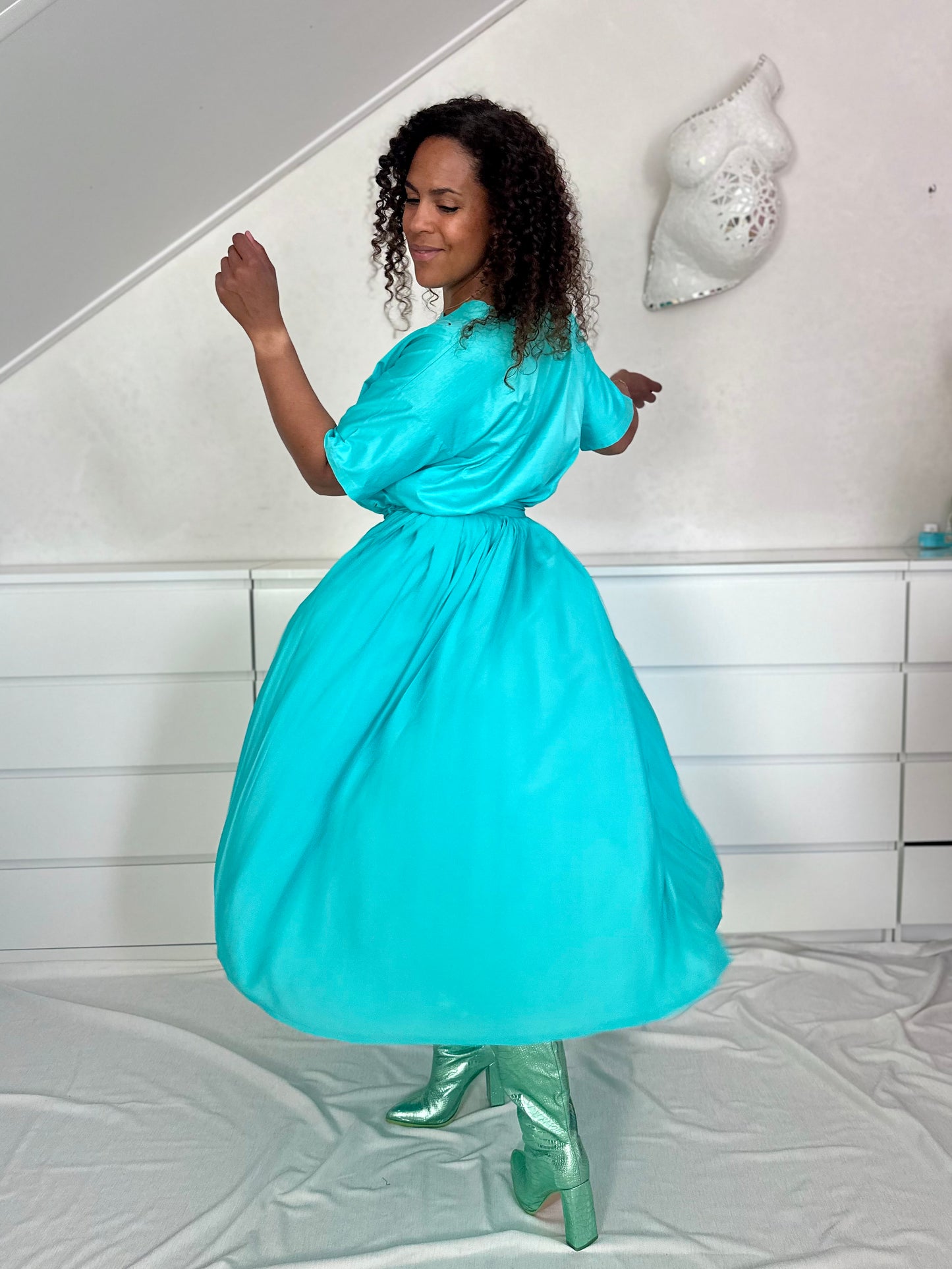Vintage turquoise midi-rok met plooien - M/L
