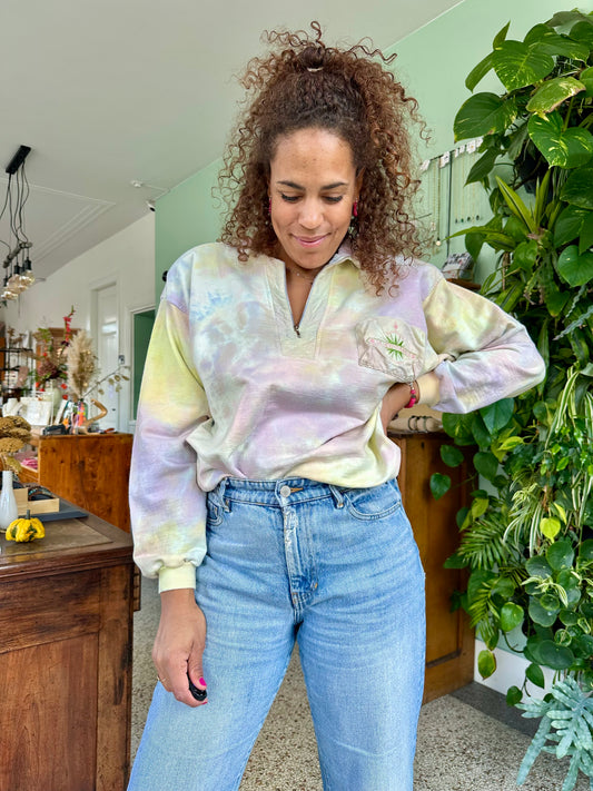 Vintage casual sweater uit de jaren negentig in pastel tie dye print 