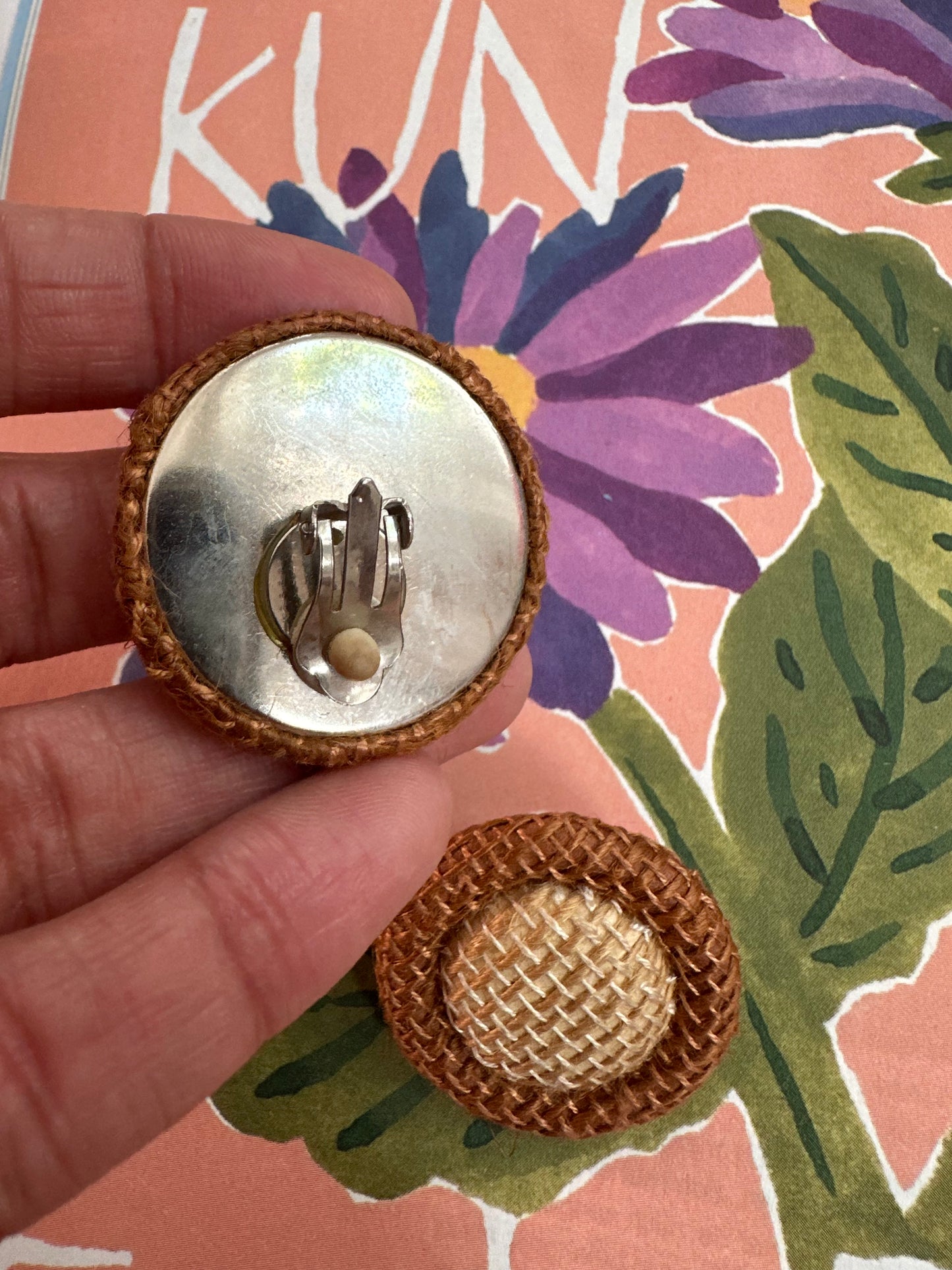 Vintage clip-oorbellen van hout in rotan look