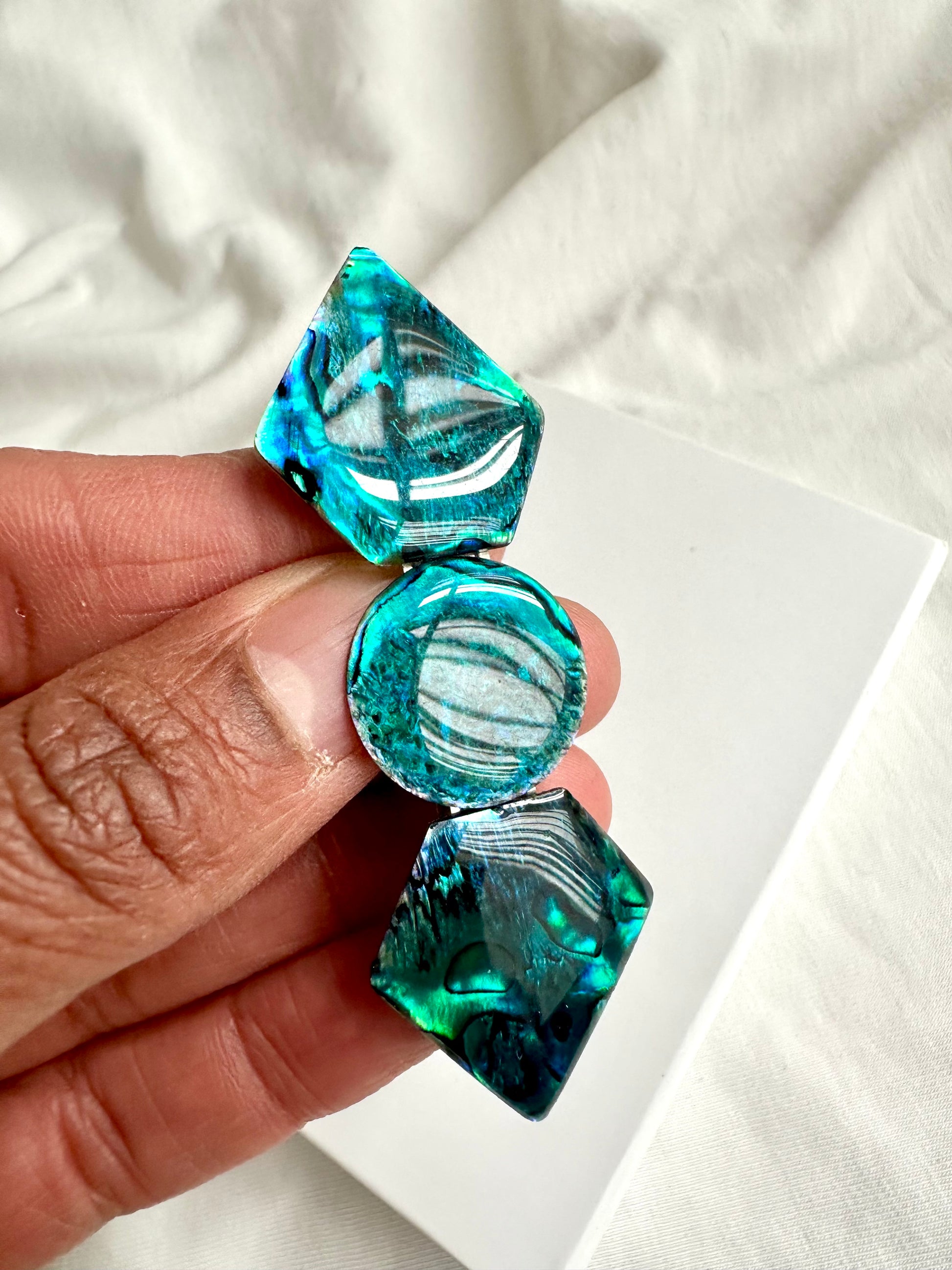 Vintage blauw turquoise haarspeld gemaakt van schelp 