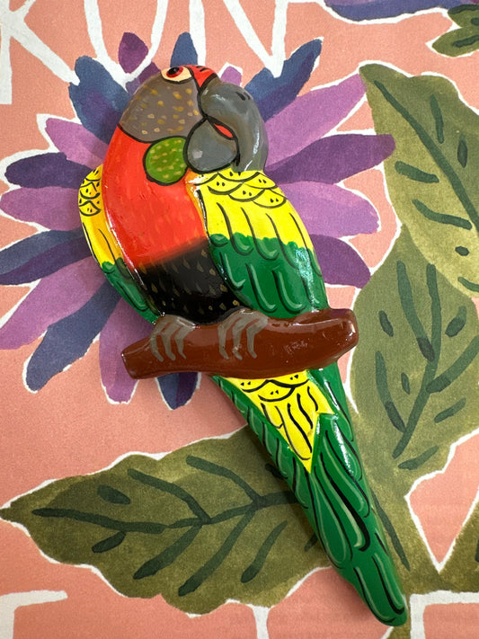 Vintage haarspeld van hout in papegaai vorm