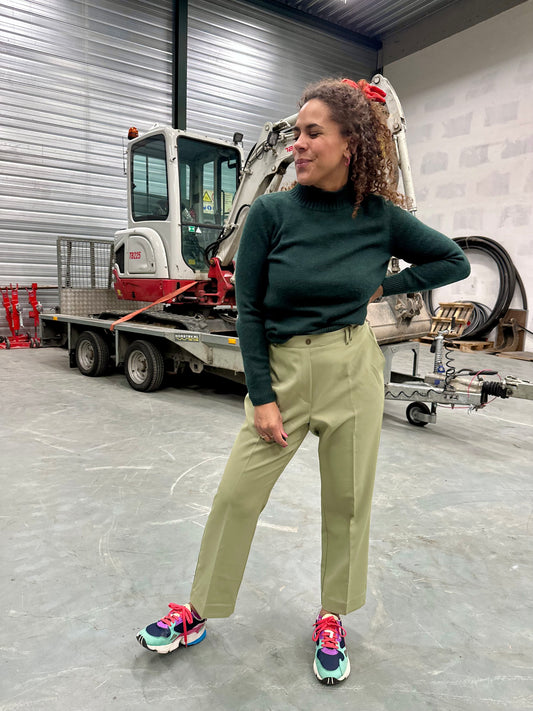 Vintage pantalon in mosgroene kleur met elastische taille