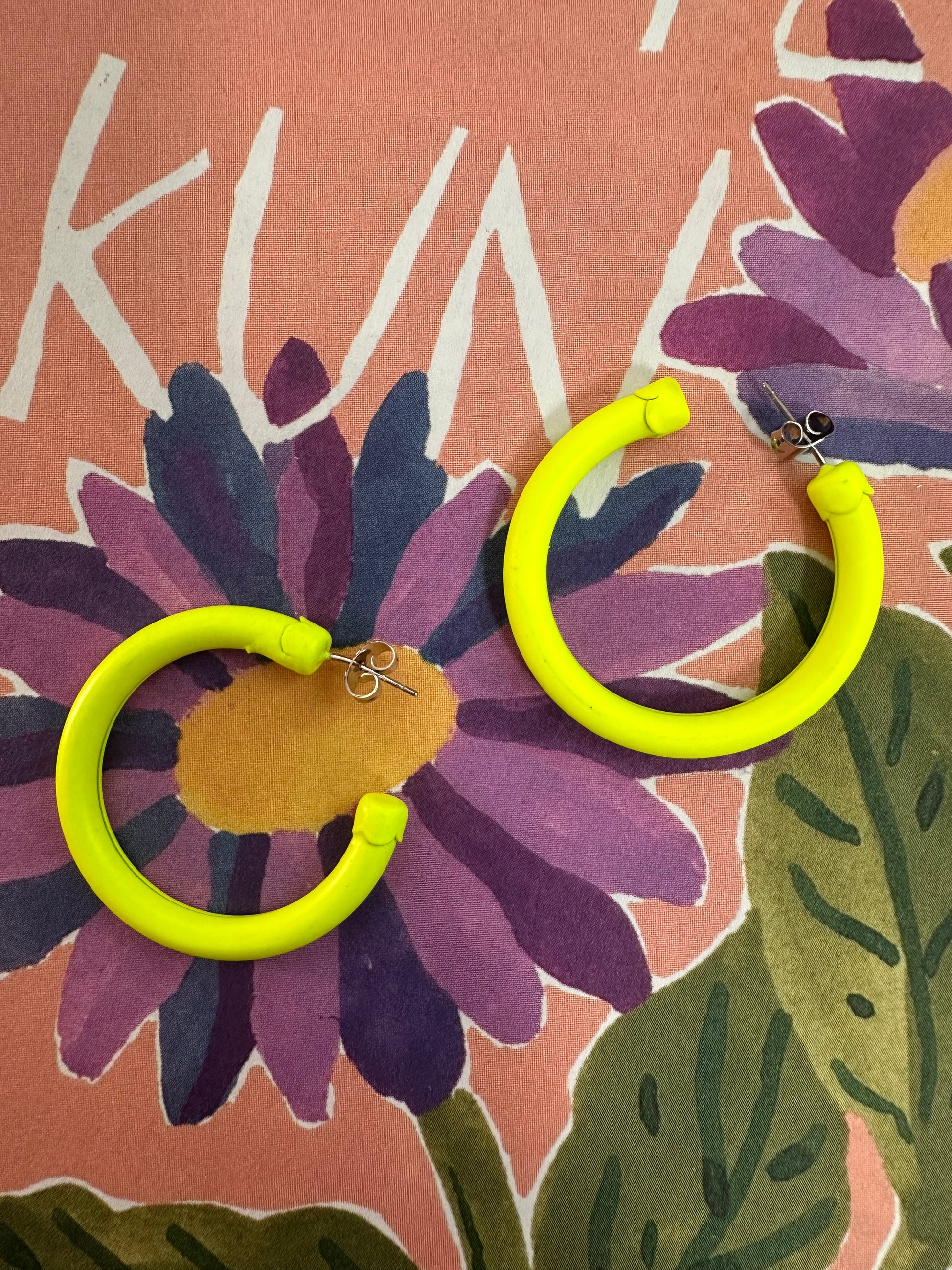 Vintage neon gele hoops